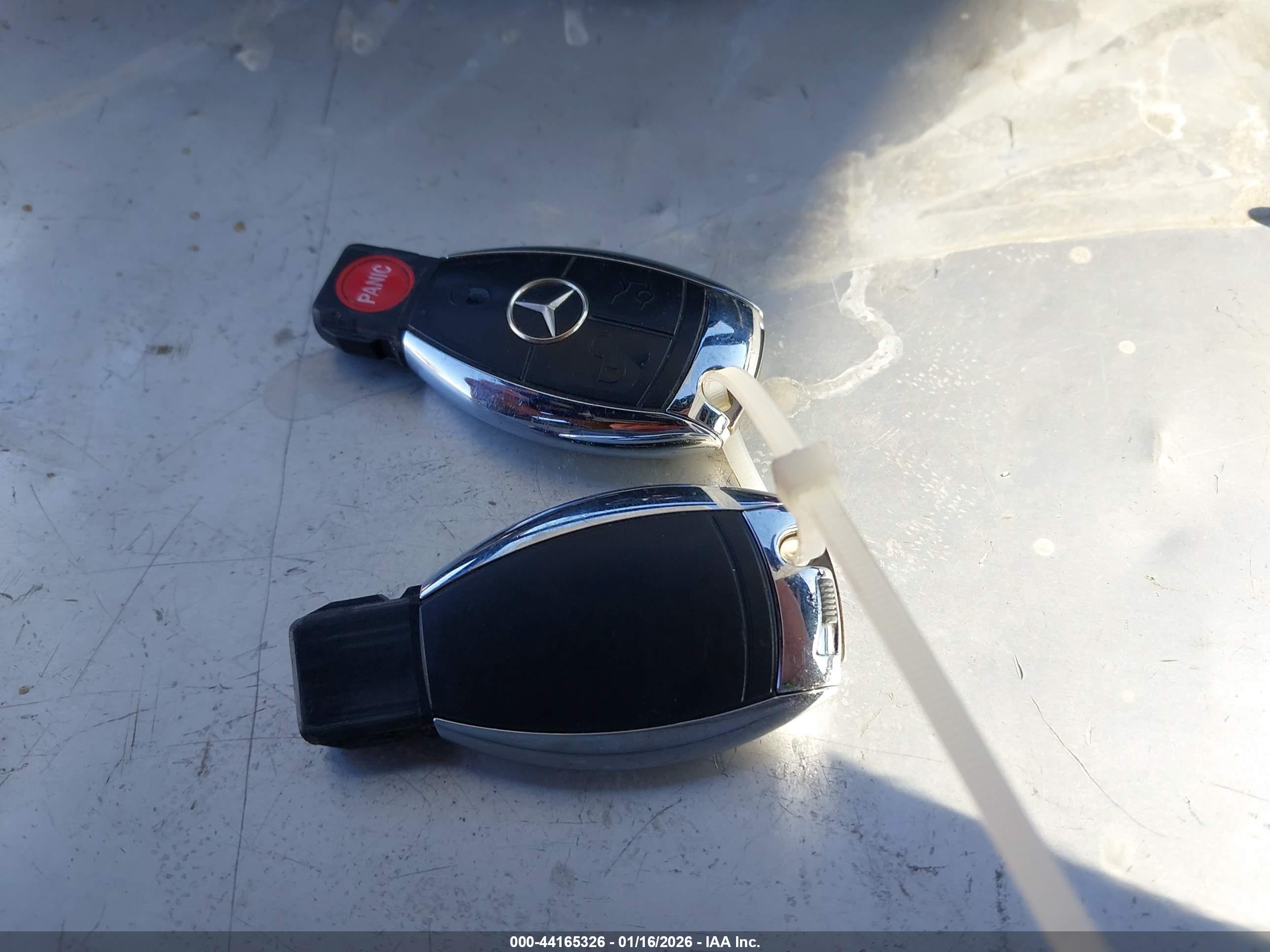 MERCEDES-BENZ C image 11