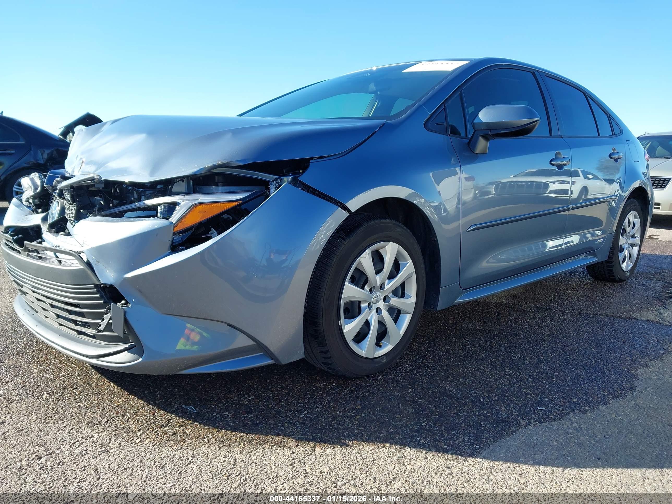 TOYOTA COROLLA image 2