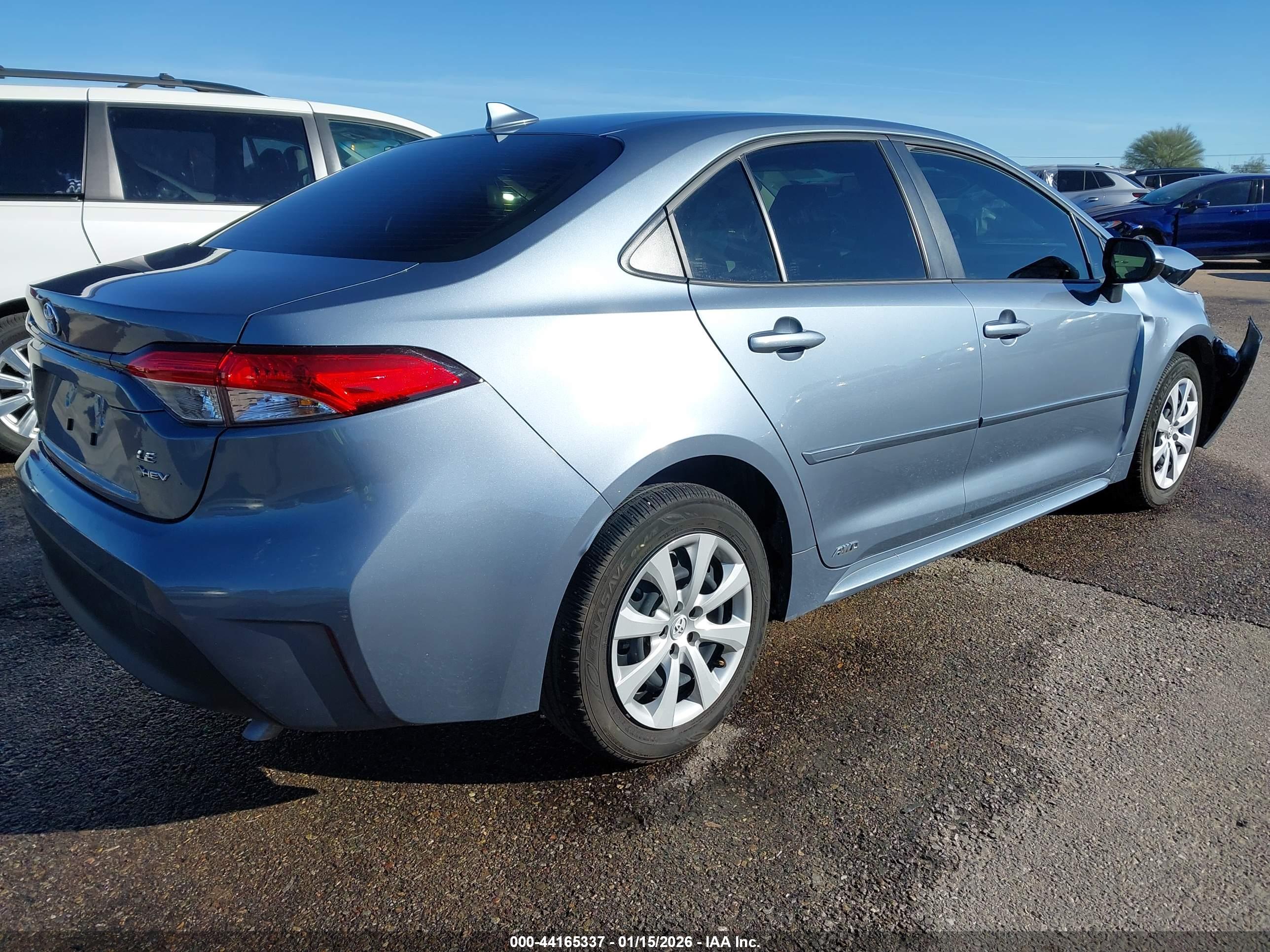 TOYOTA COROLLA image 4