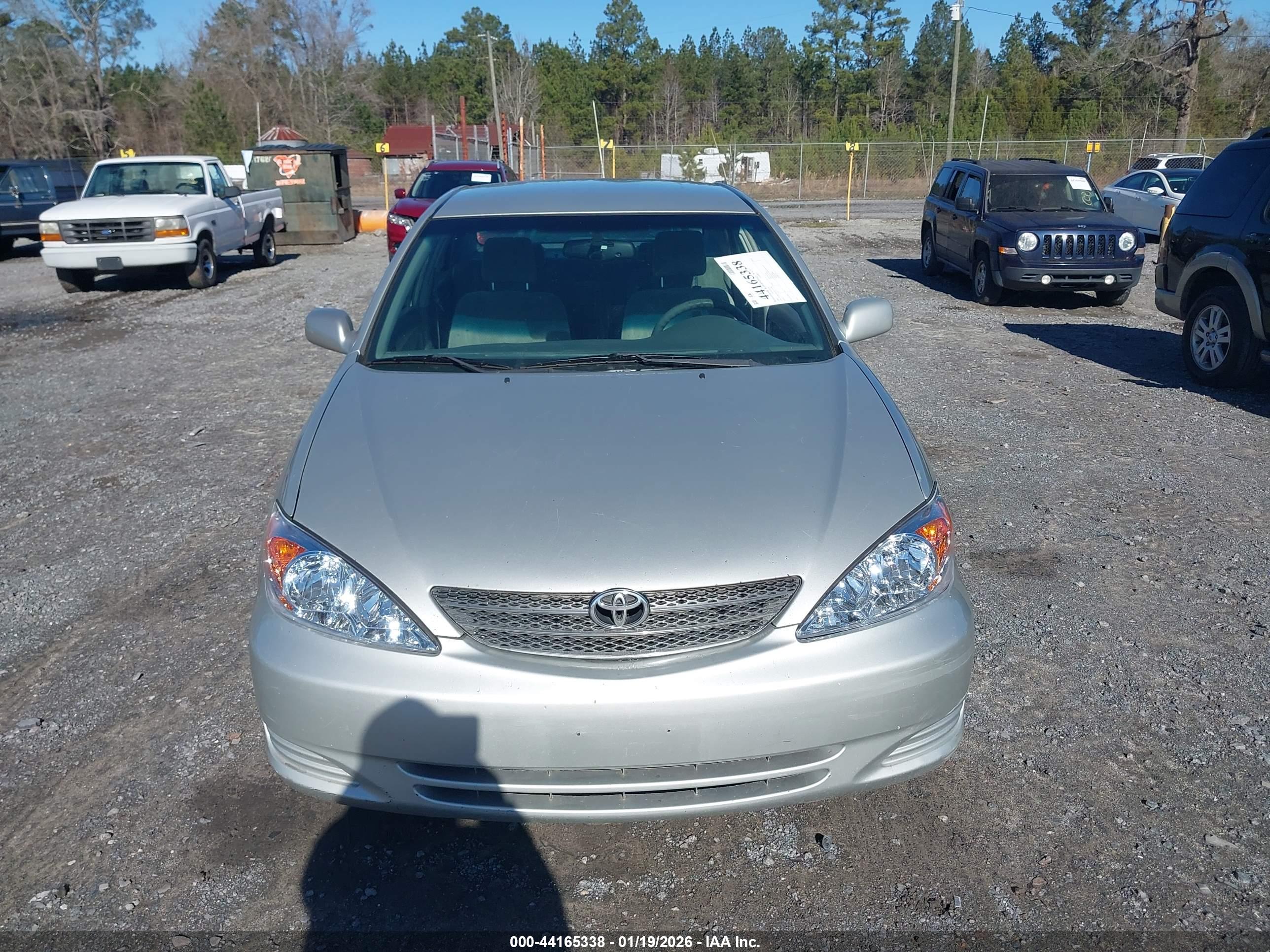 TOYOTA CAMRY image 6