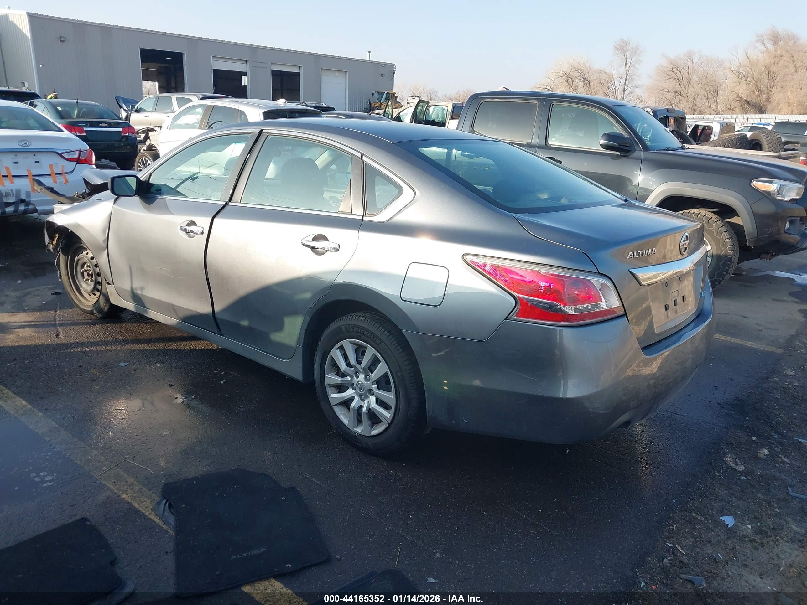 NISSAN ALTIMA image 3