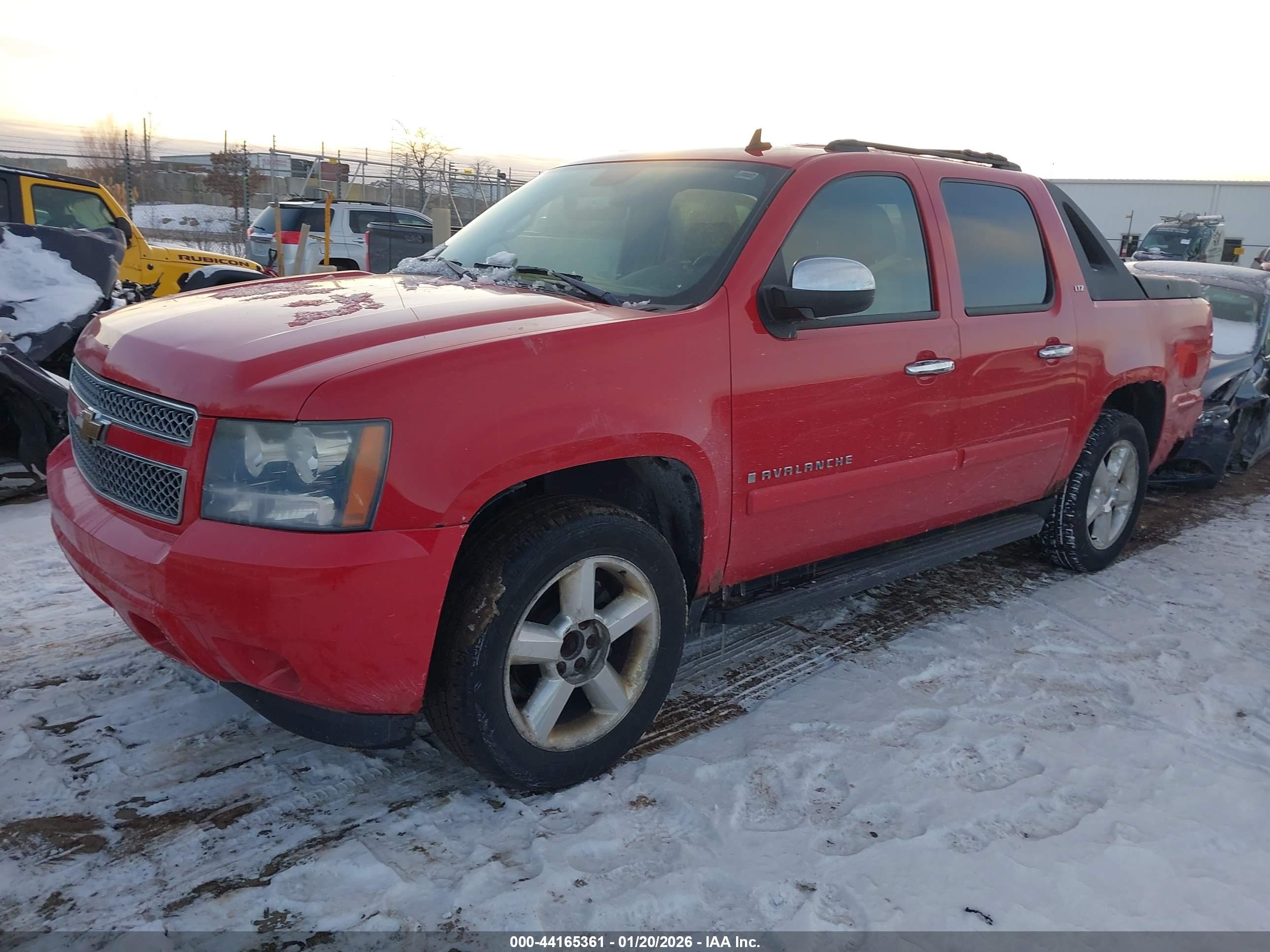 CHEVROLET AVALANCHE image 2