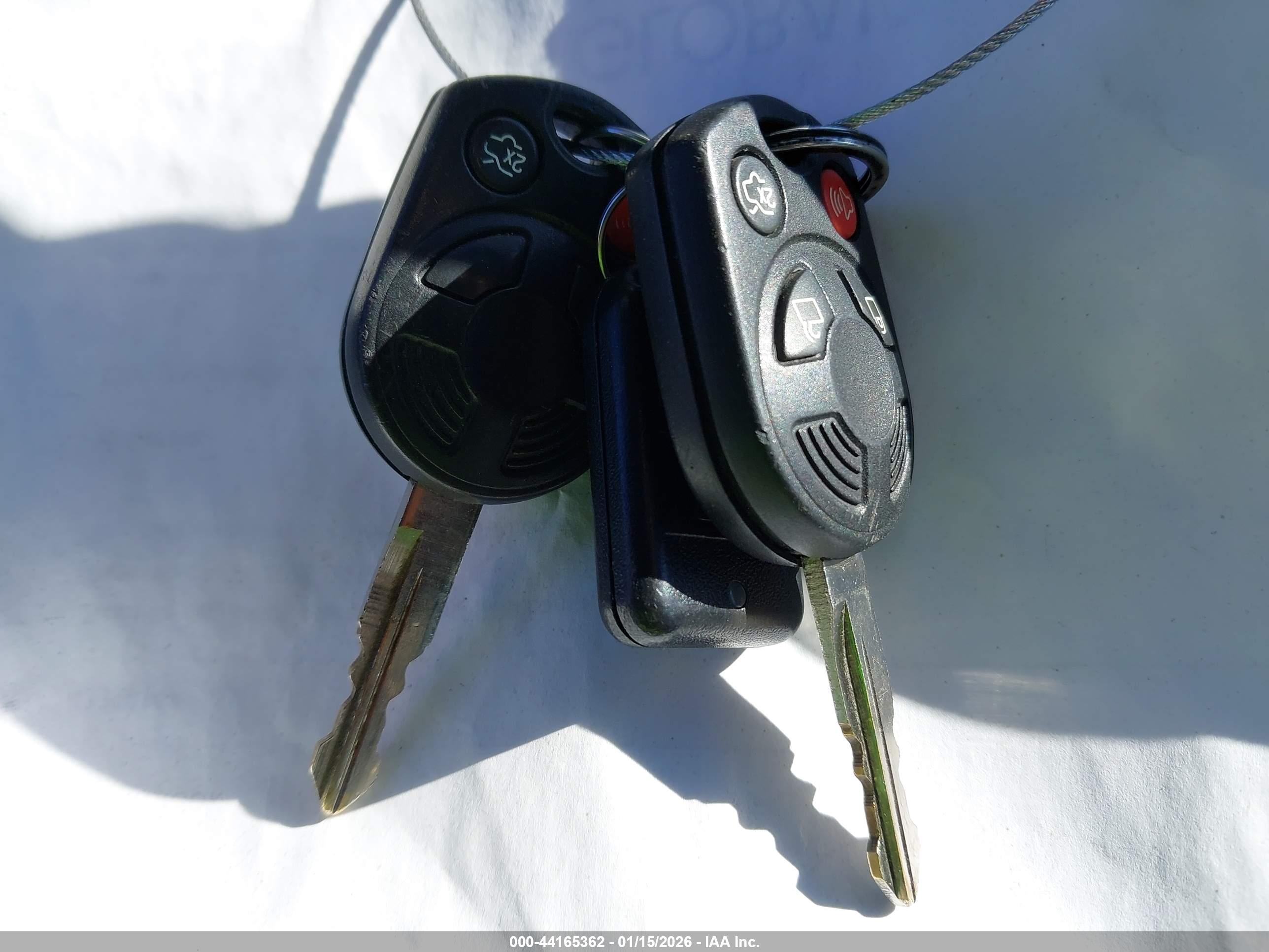 LINCOLN MKZ image 11