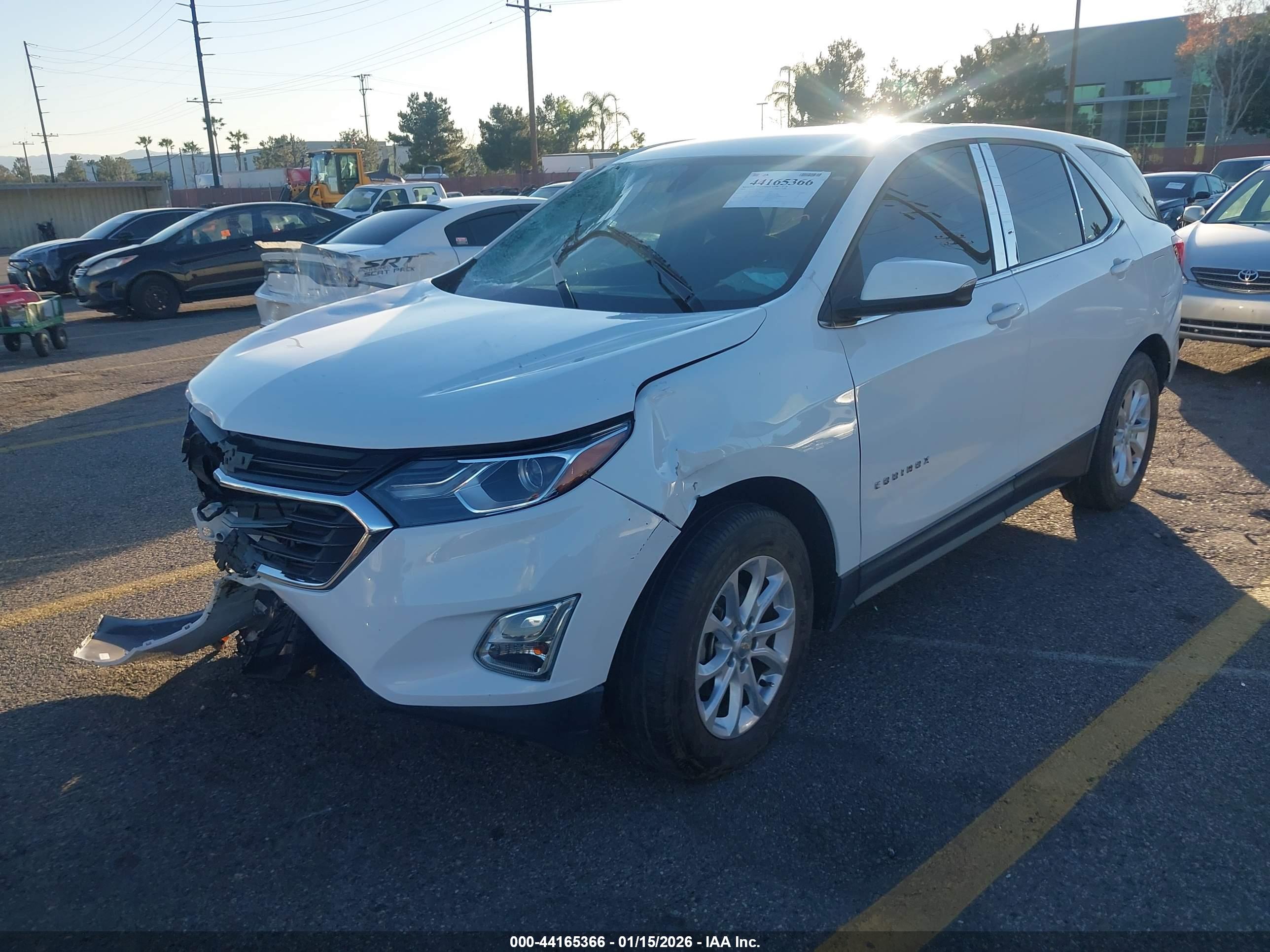 CHEVROLET EQUINOX image 2