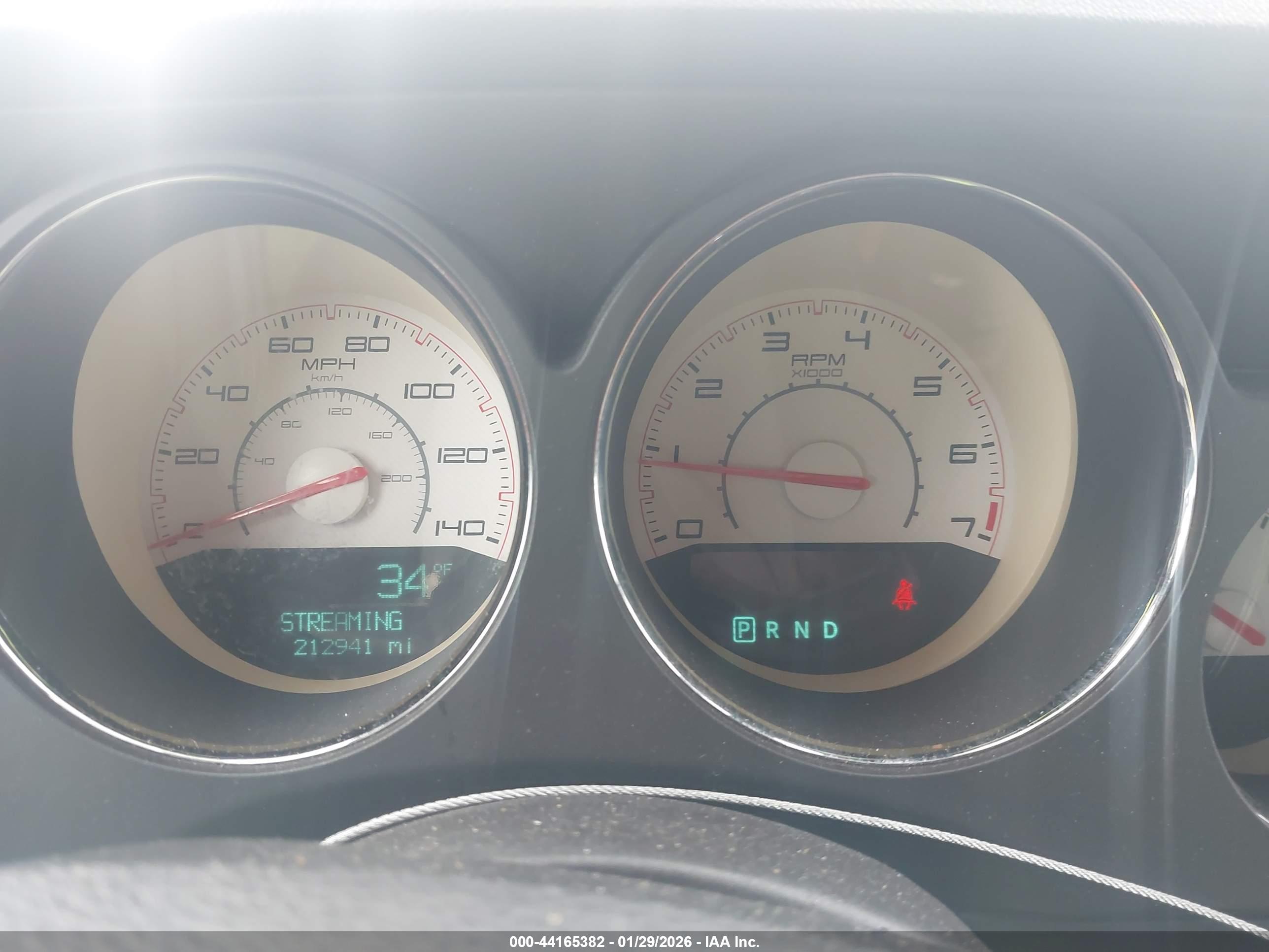 DODGE CHALLENGER image 7