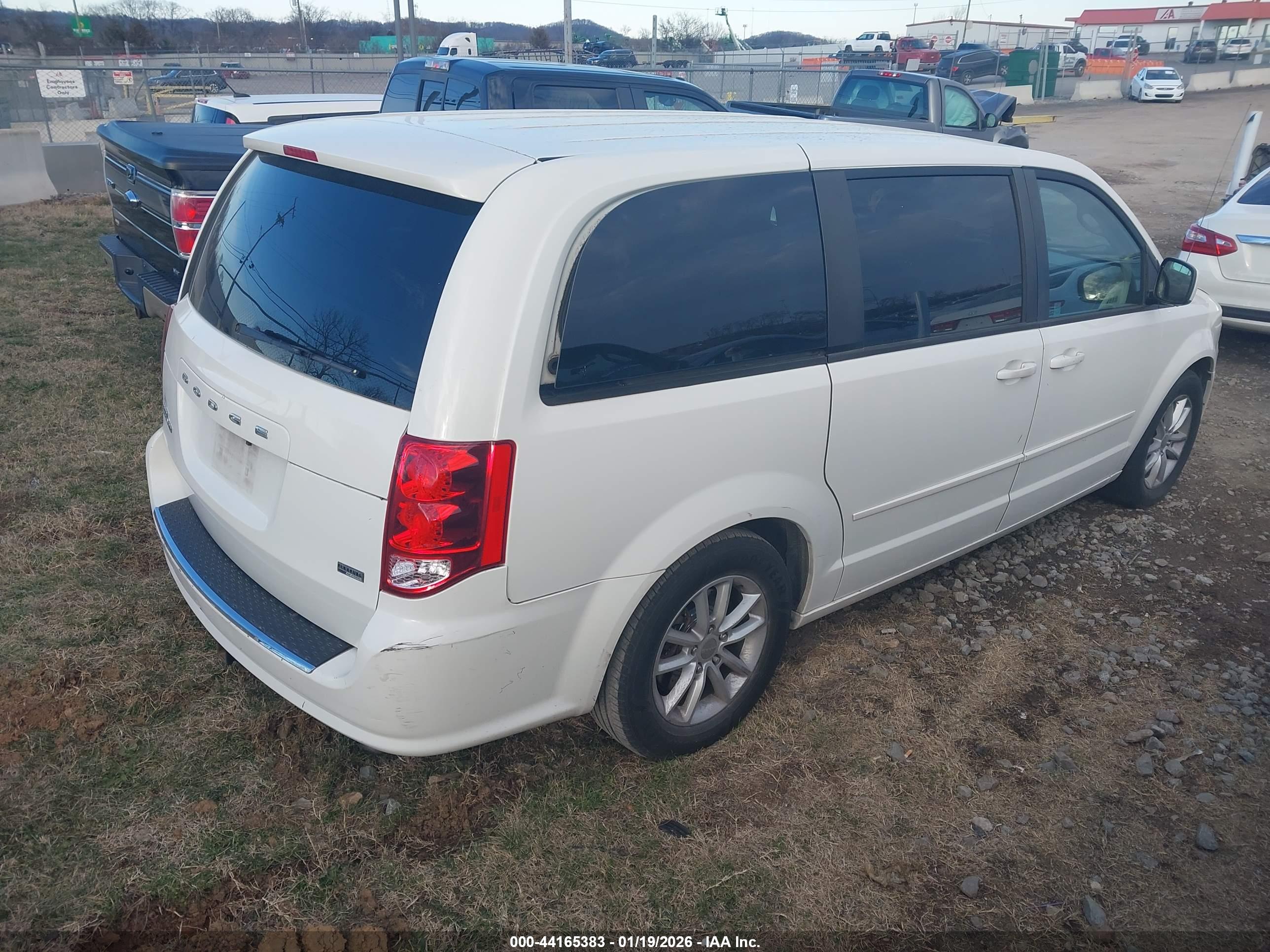 DODGE GRAND image 4
