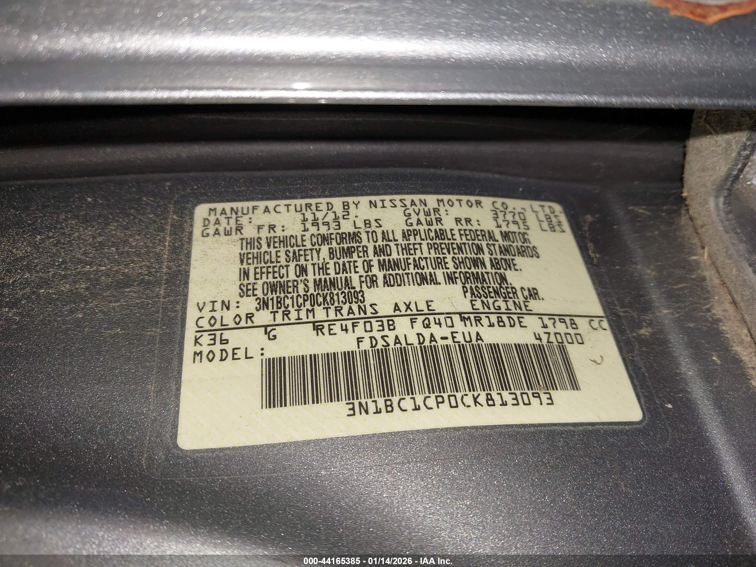 NISSAN VERSA image 9