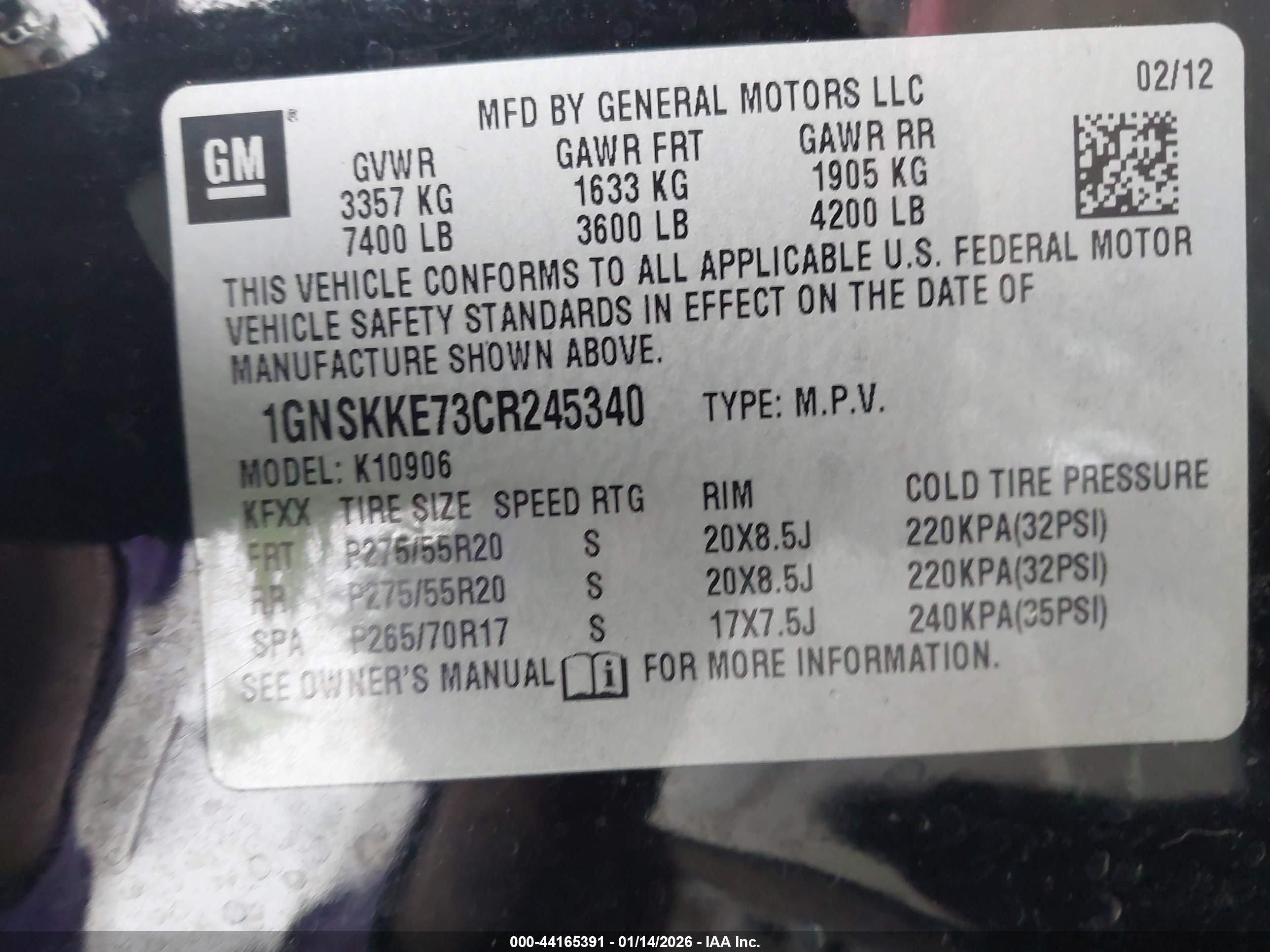CHEVROLET SUBURBAN image 9