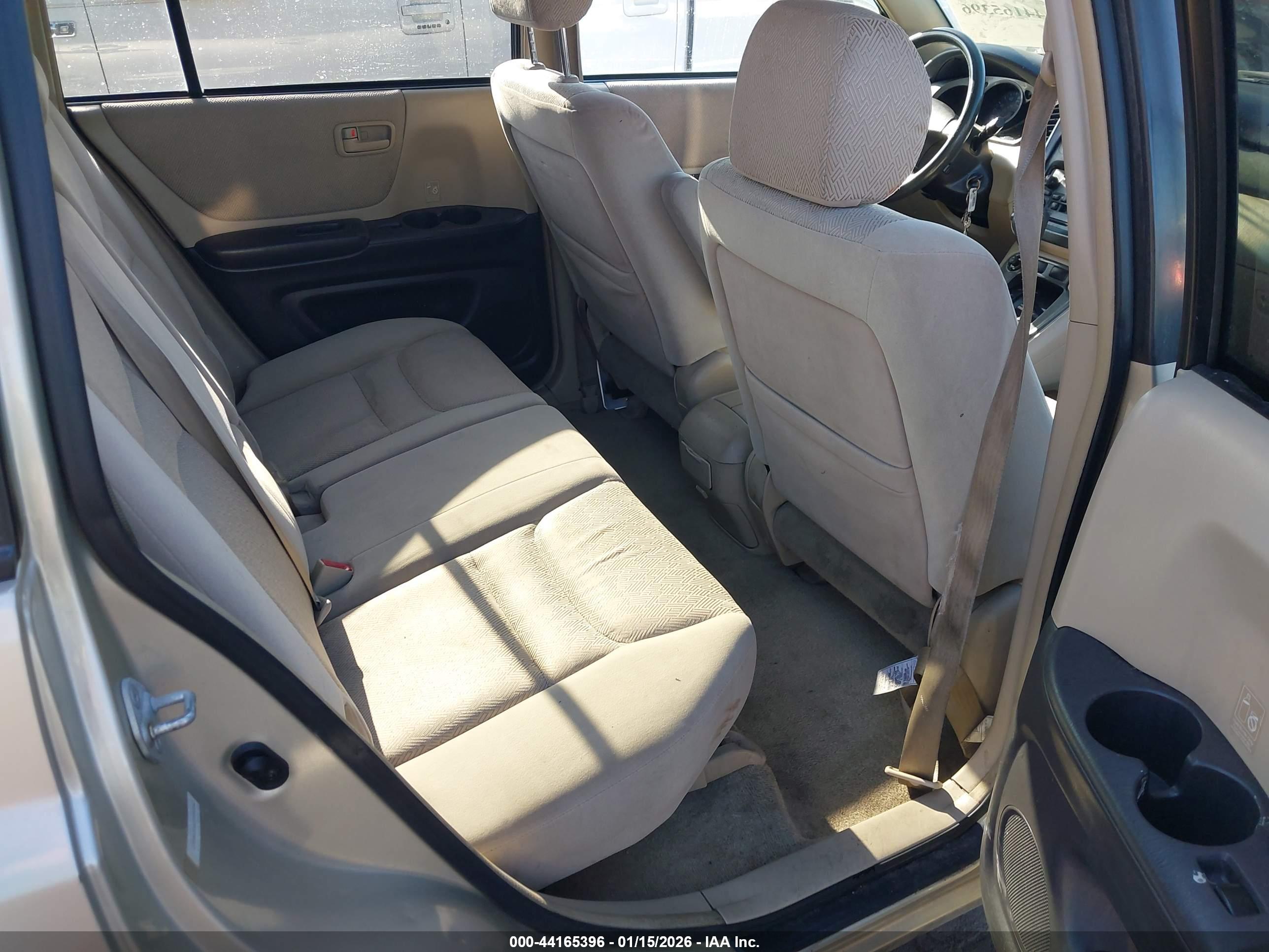TOYOTA HIGHLANDER image 8