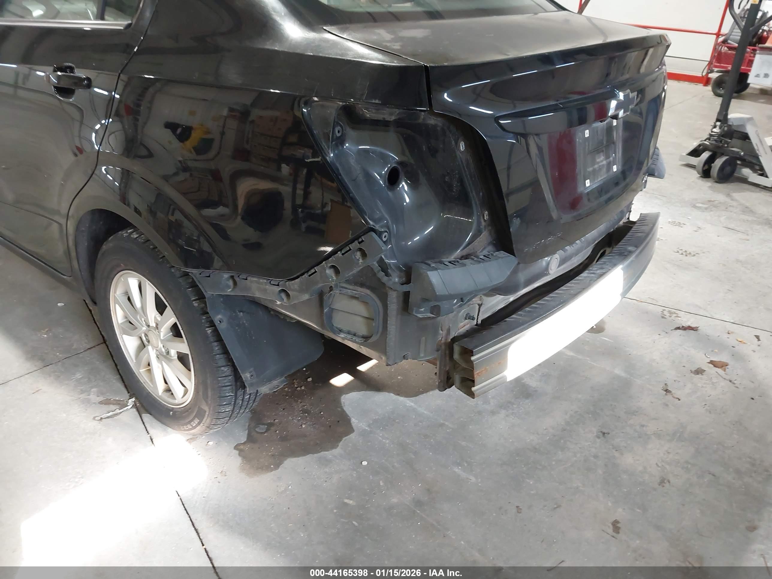 CHEVROLET SONIC image 6