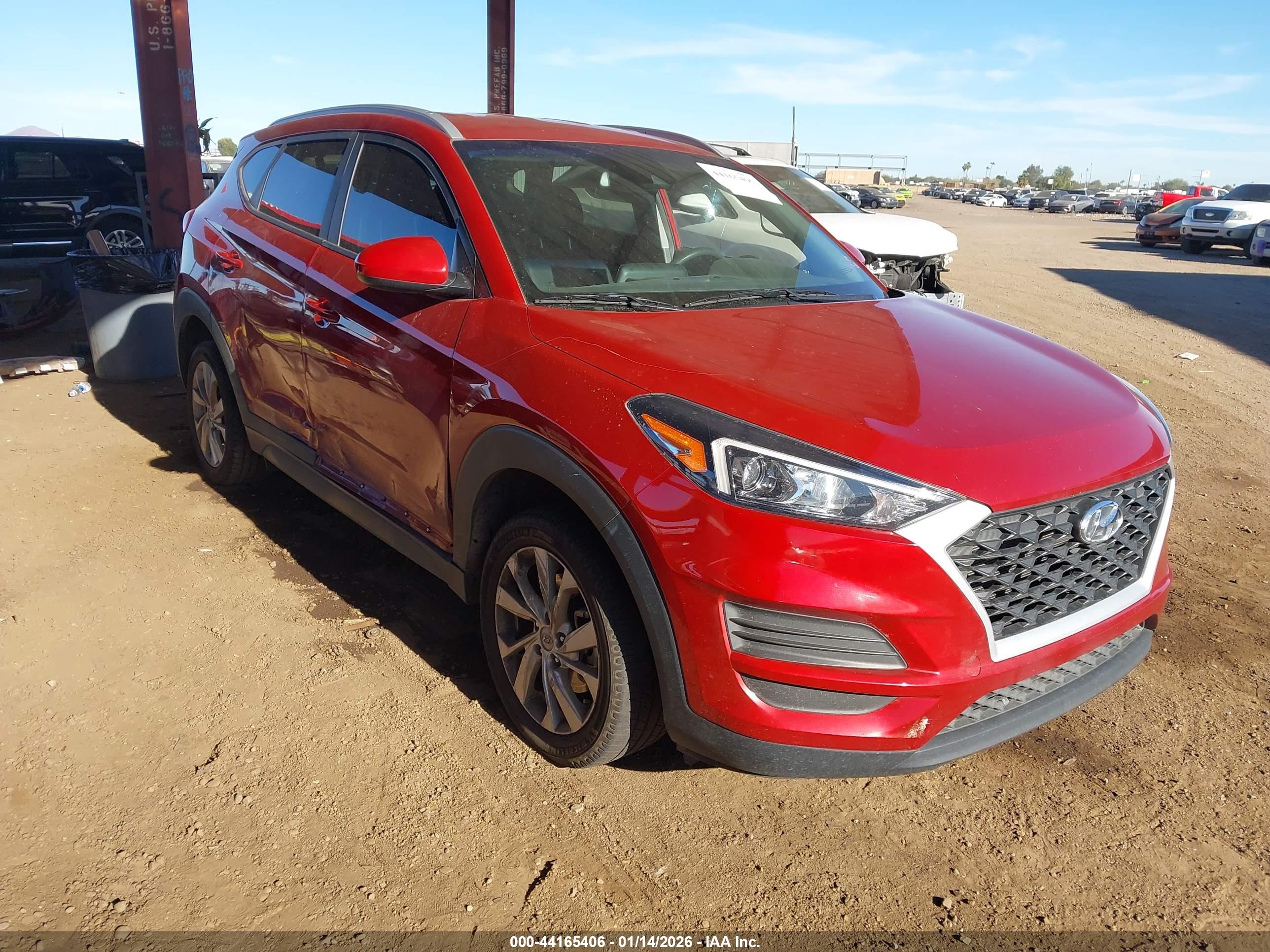 HYUNDAI TUCSON image 6