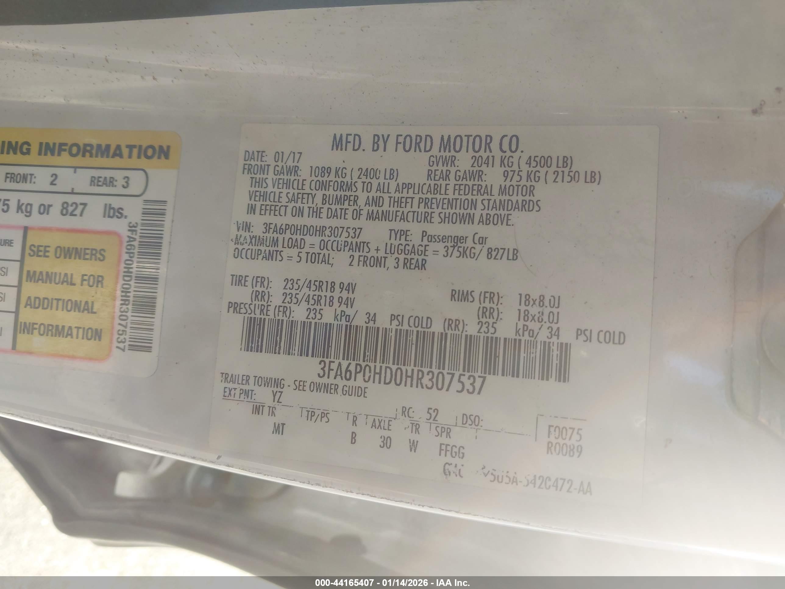 FORD FUSION image 9