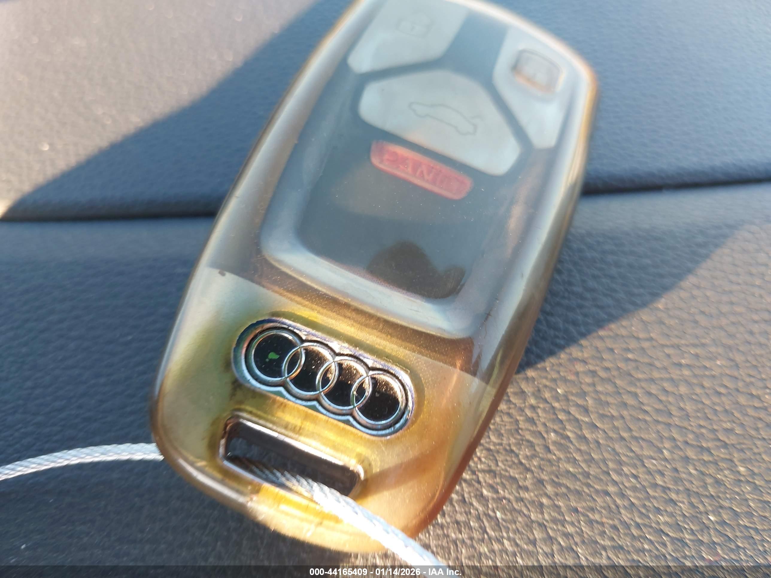 AUDI Q7 image 11