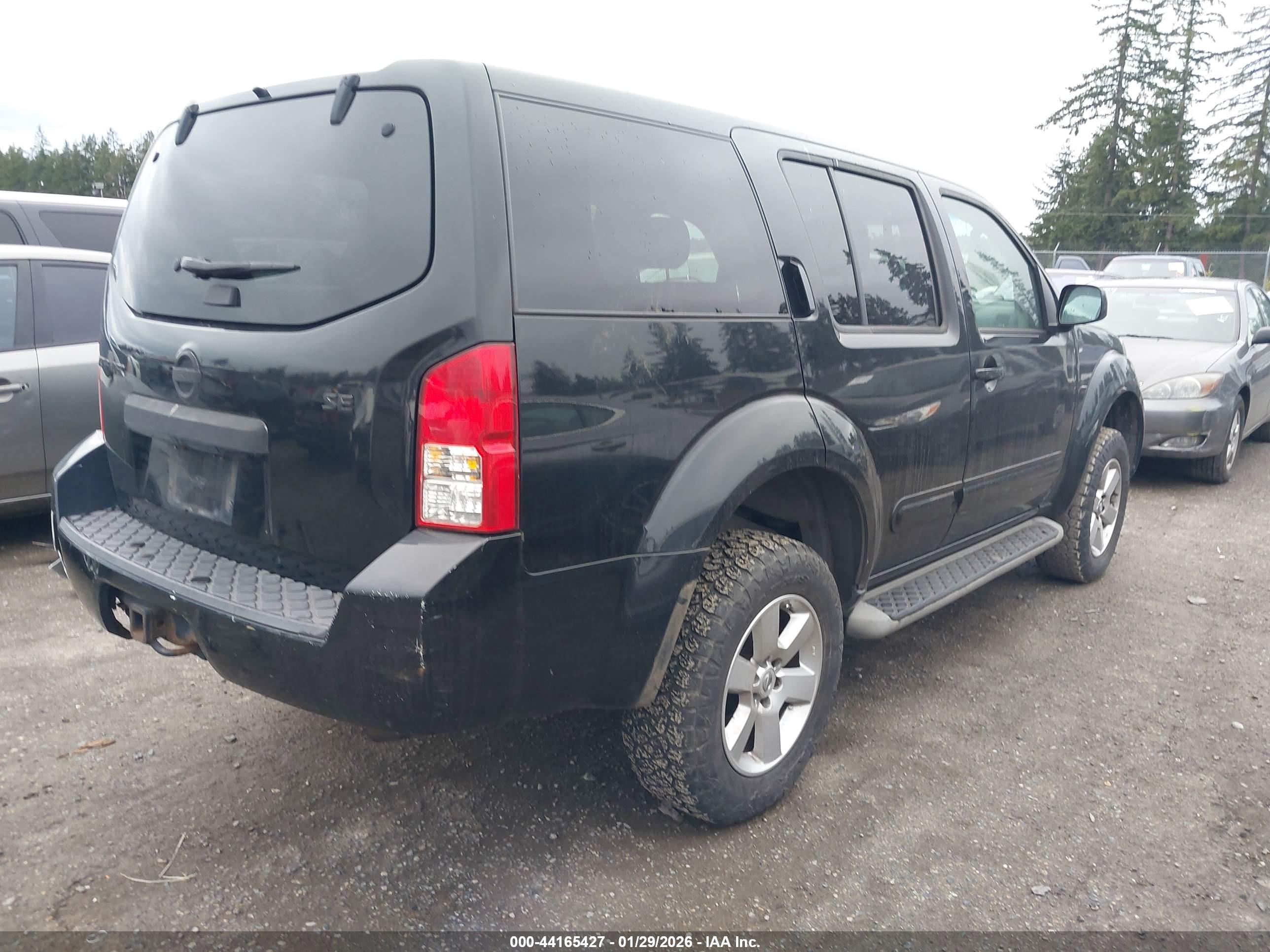 NISSAN PATHFINDER image 4