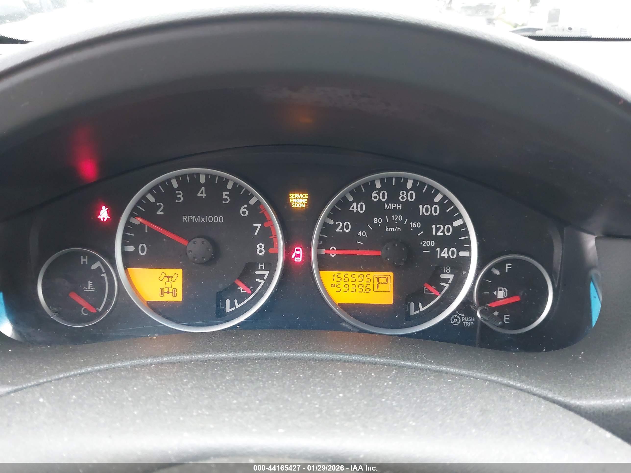NISSAN PATHFINDER image 7