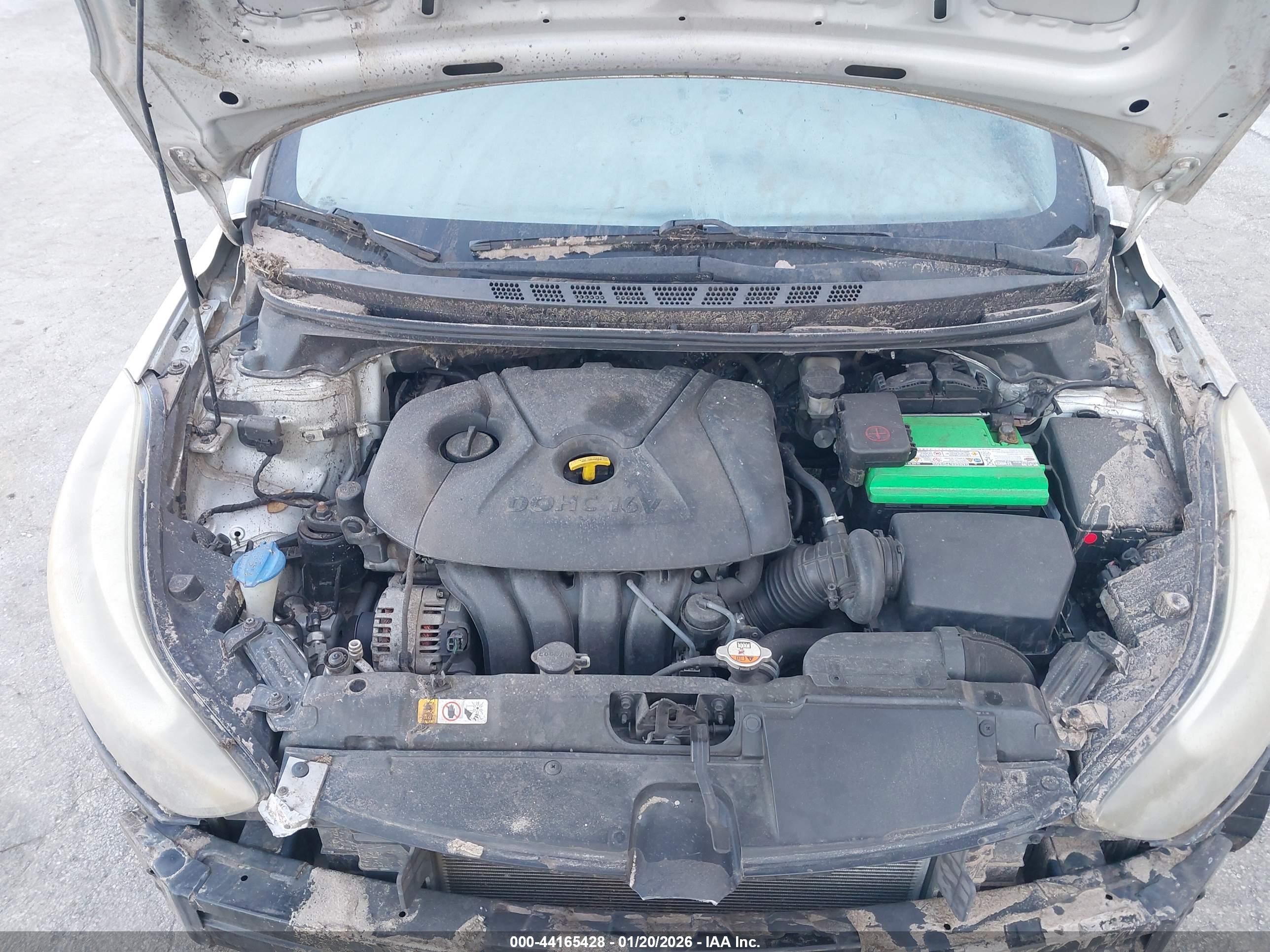 HYUNDAI ELANTRA image 10