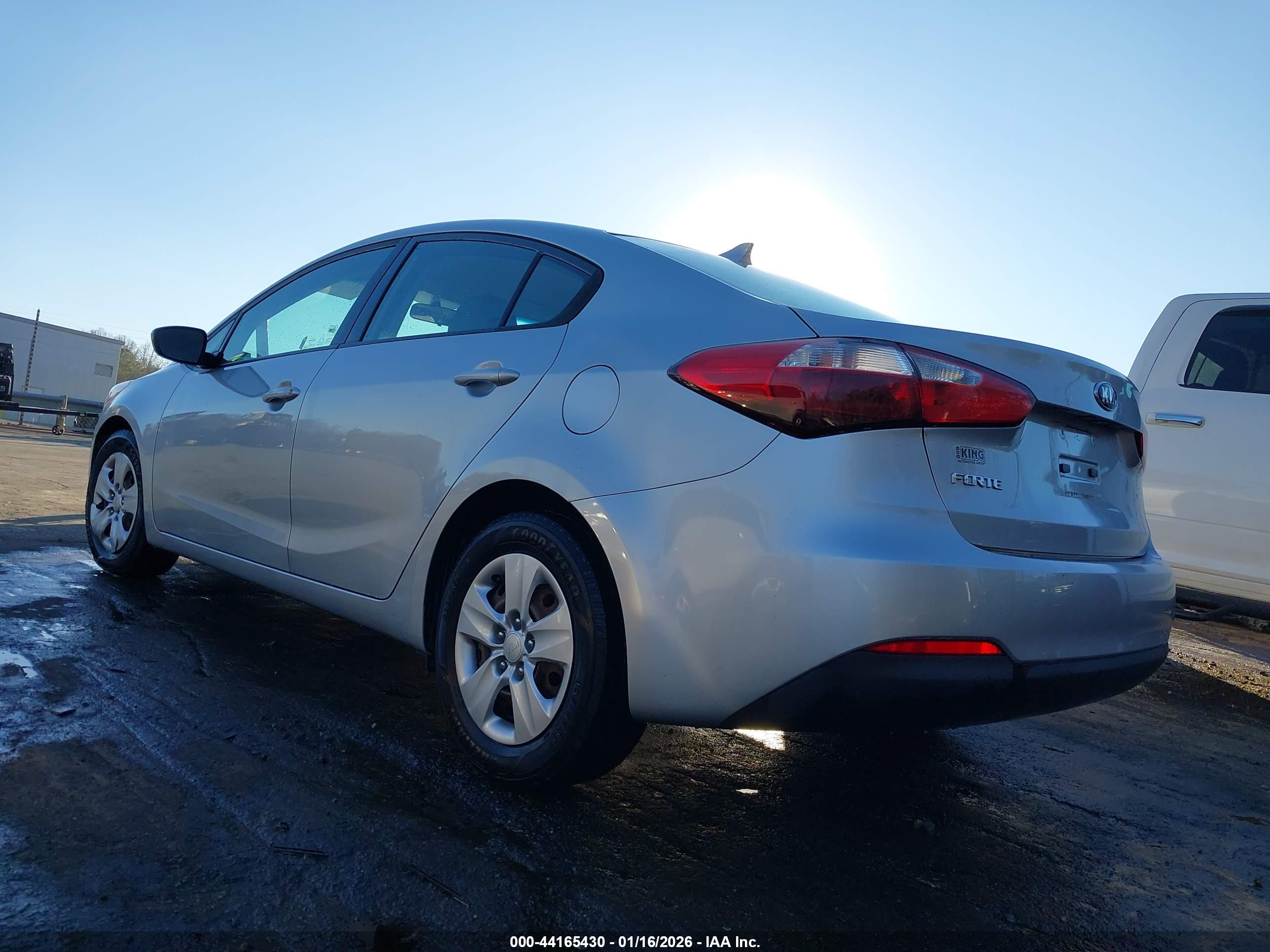 KIA FORTE image 3