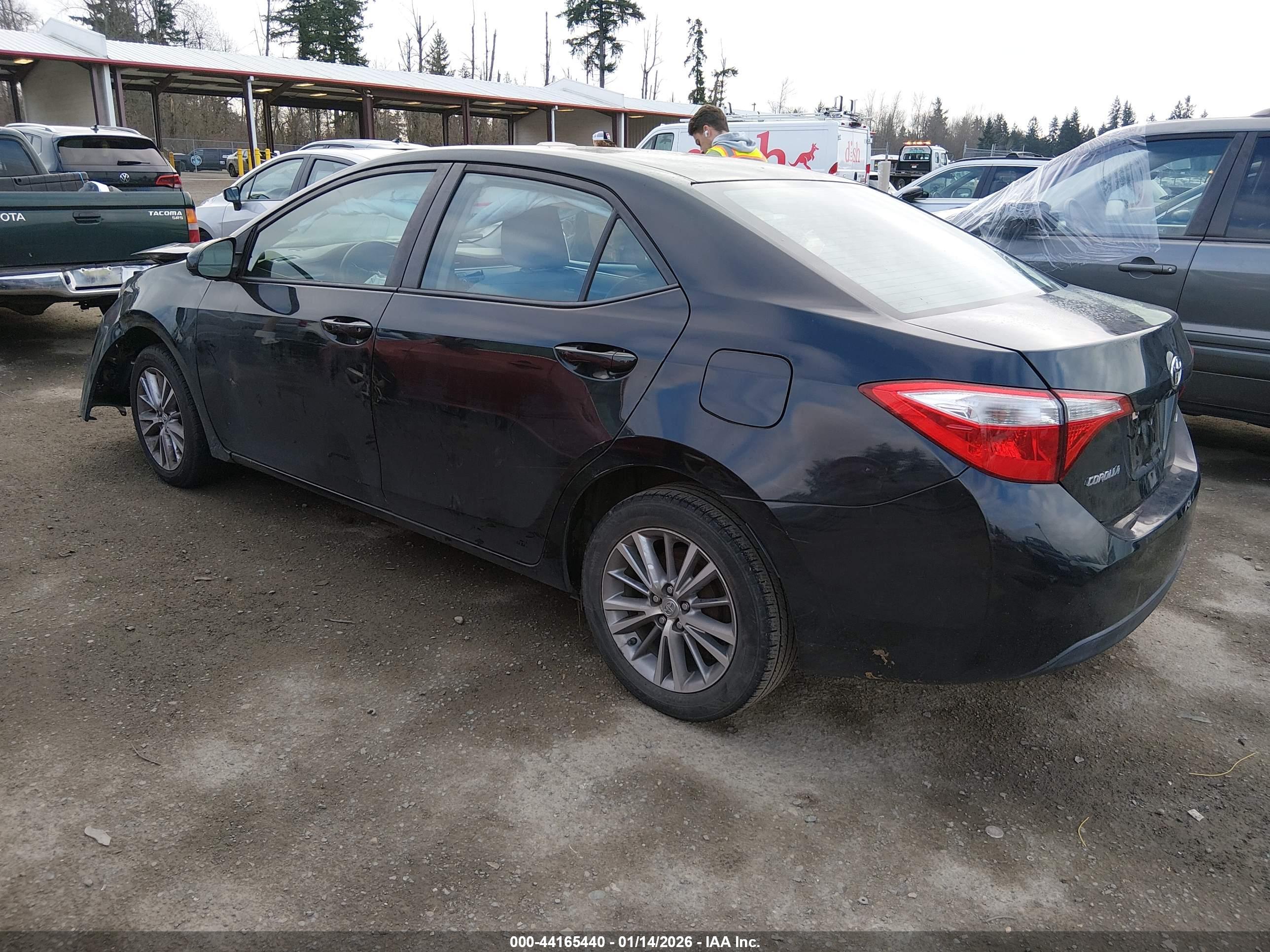 TOYOTA COROLLA image 3