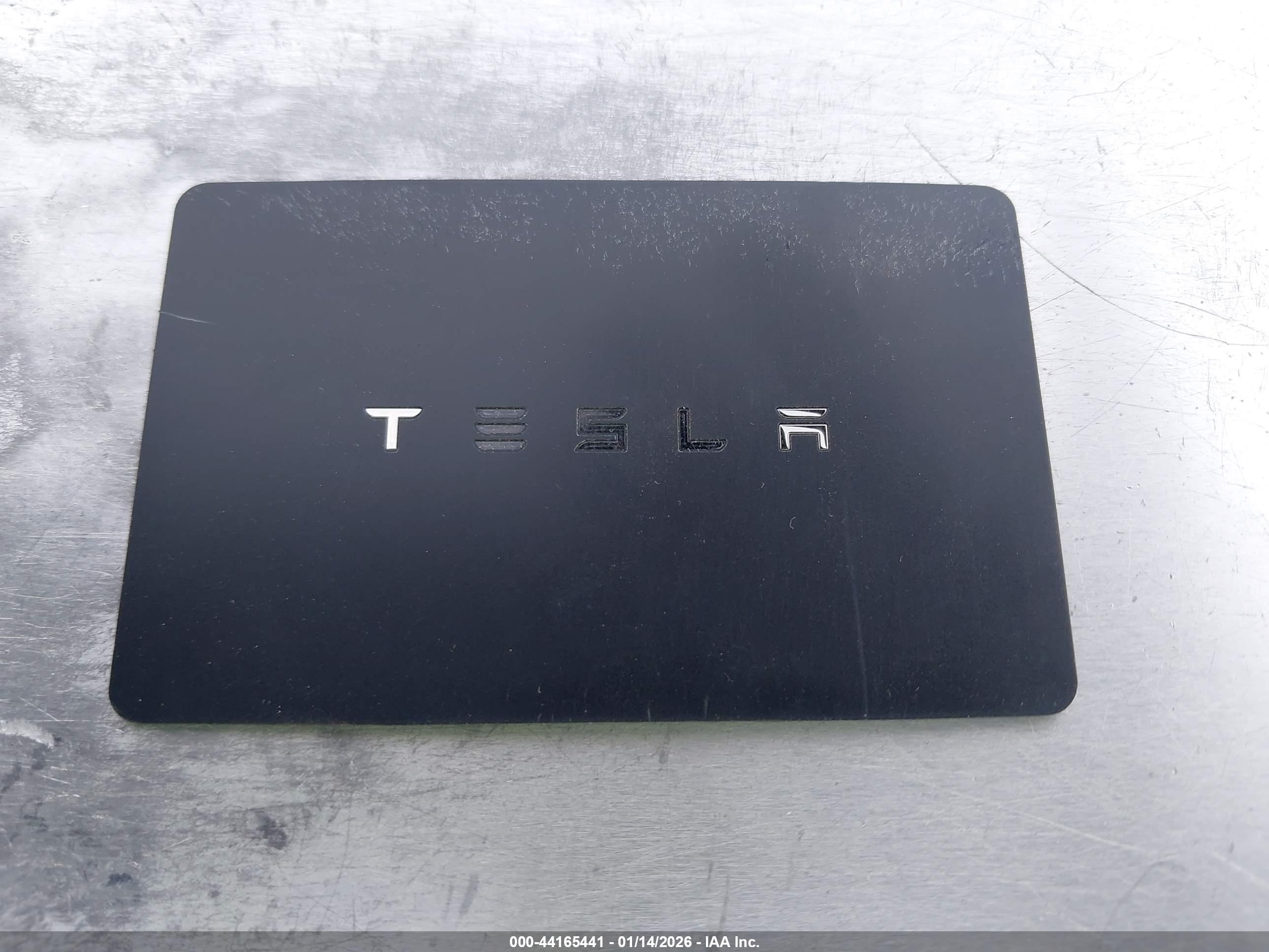 TESLA MODEL image 11
