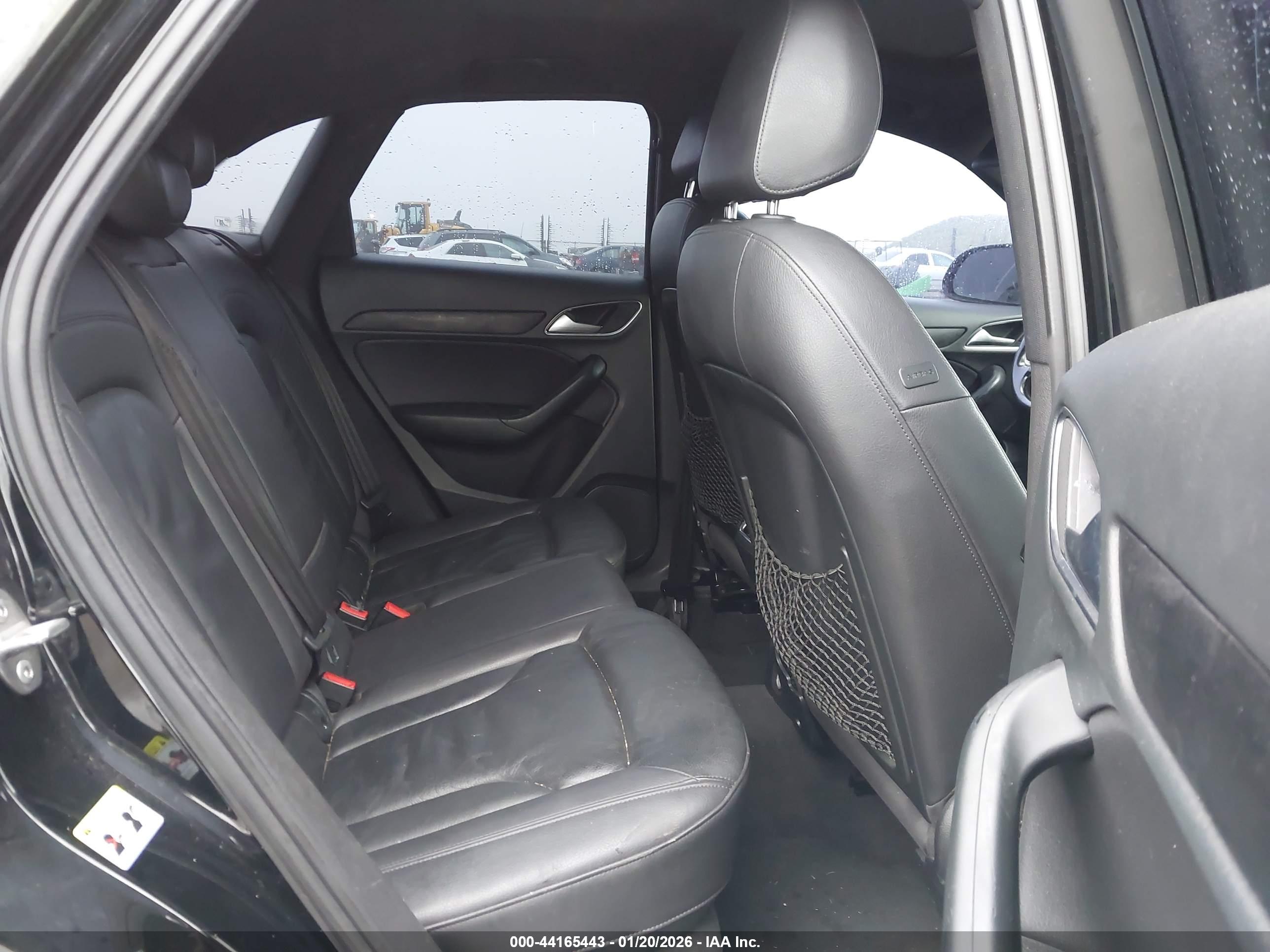 AUDI Q3 image 8