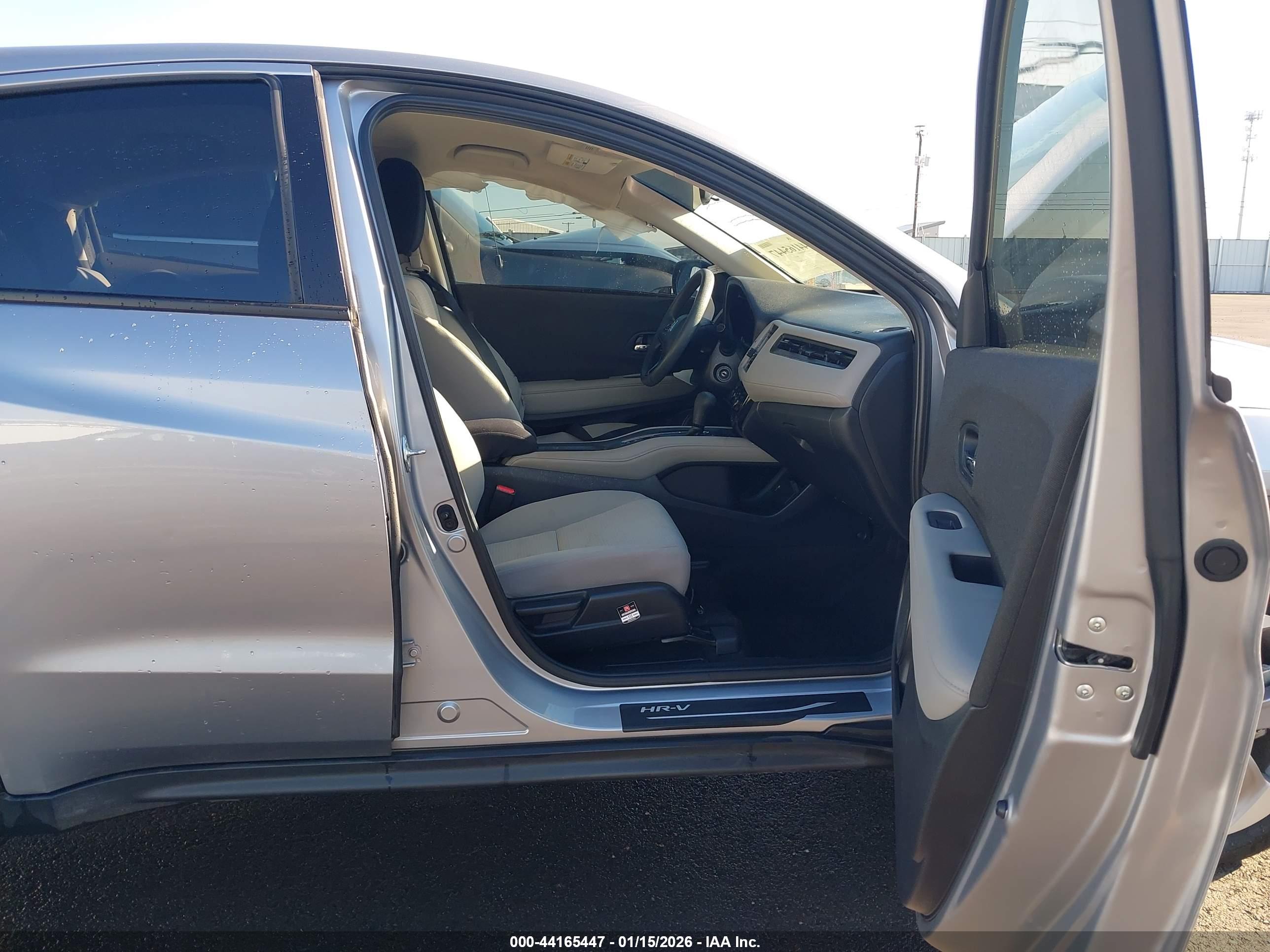 HONDA HR-V image 5