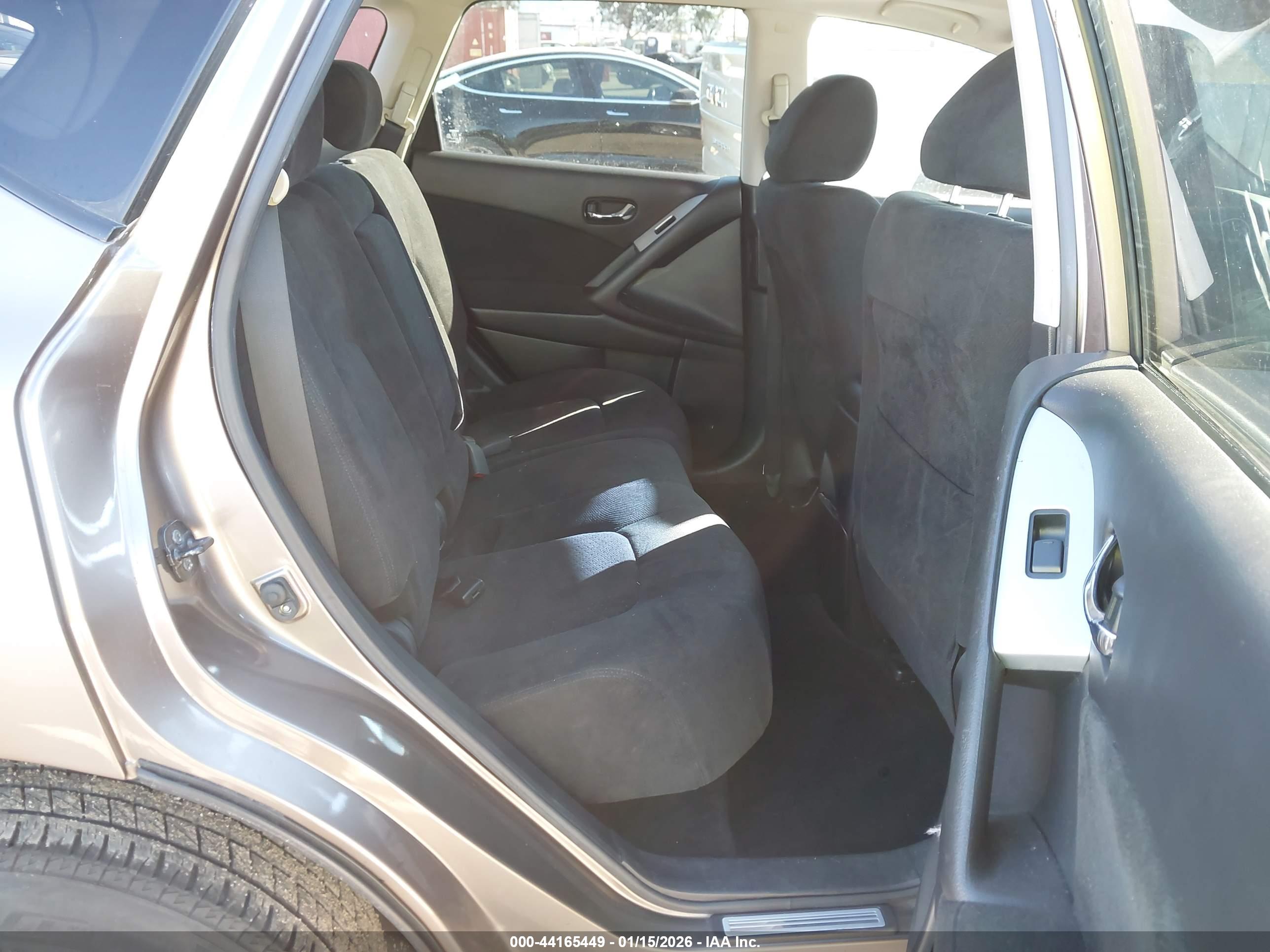 NISSAN MURANO image 8
