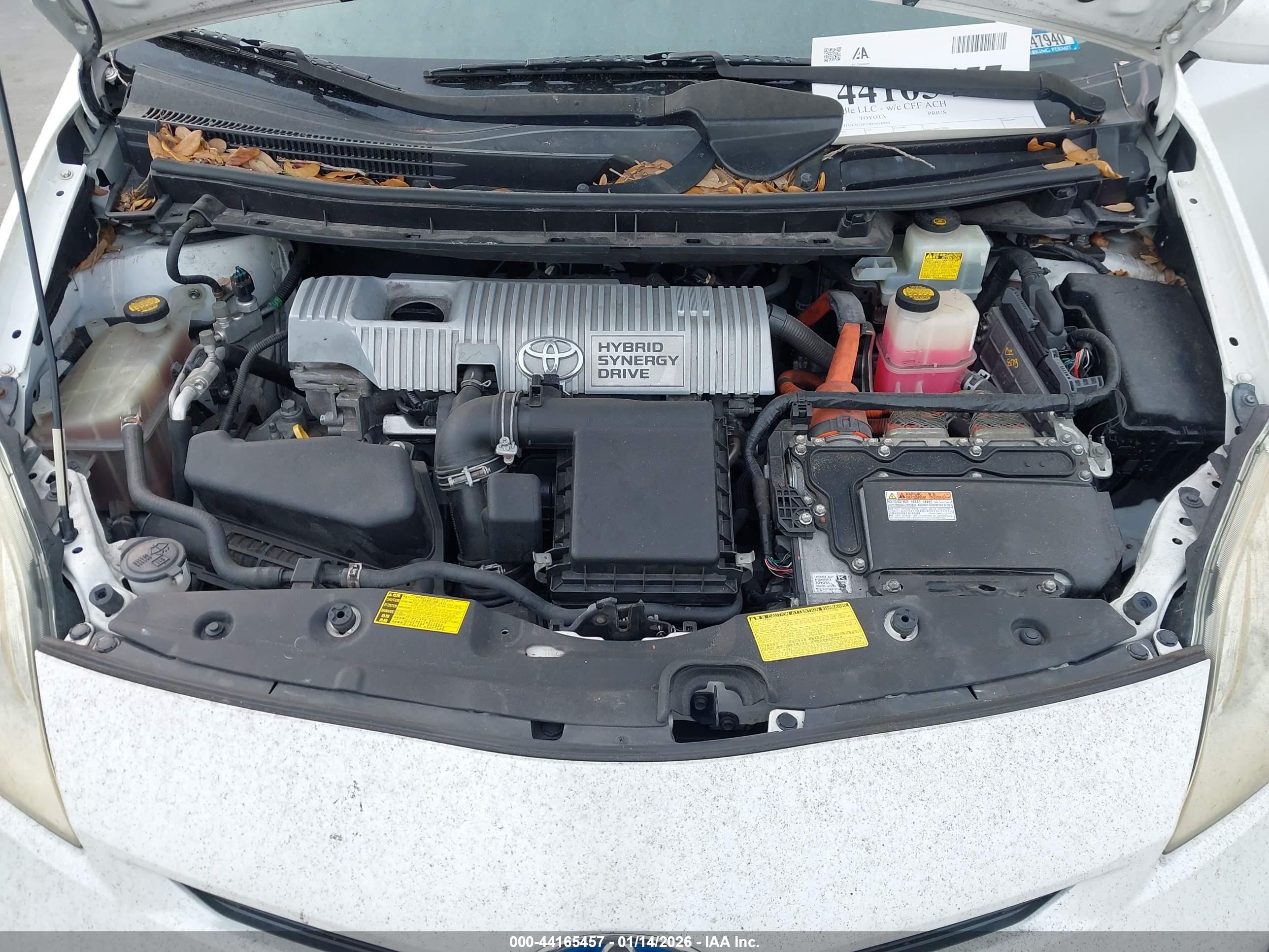 TOYOTA PRIUS image 10