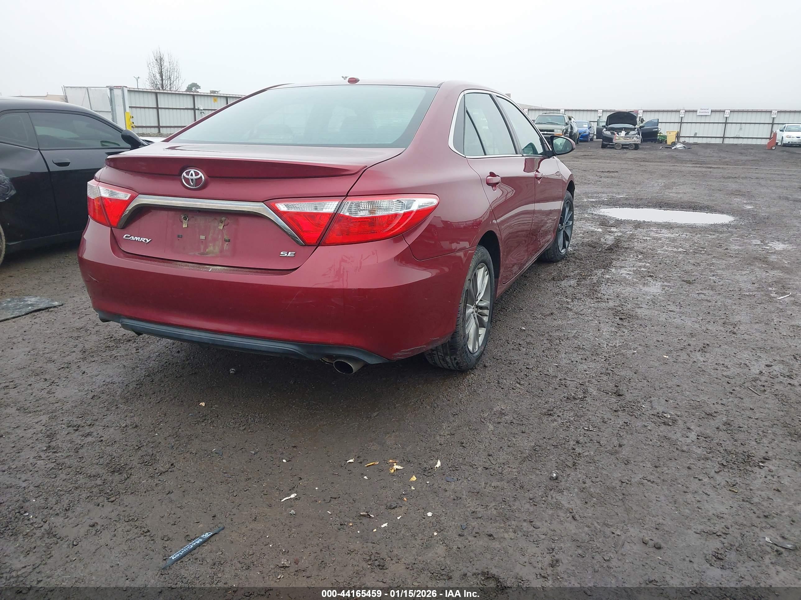 TOYOTA CAMRY image 4