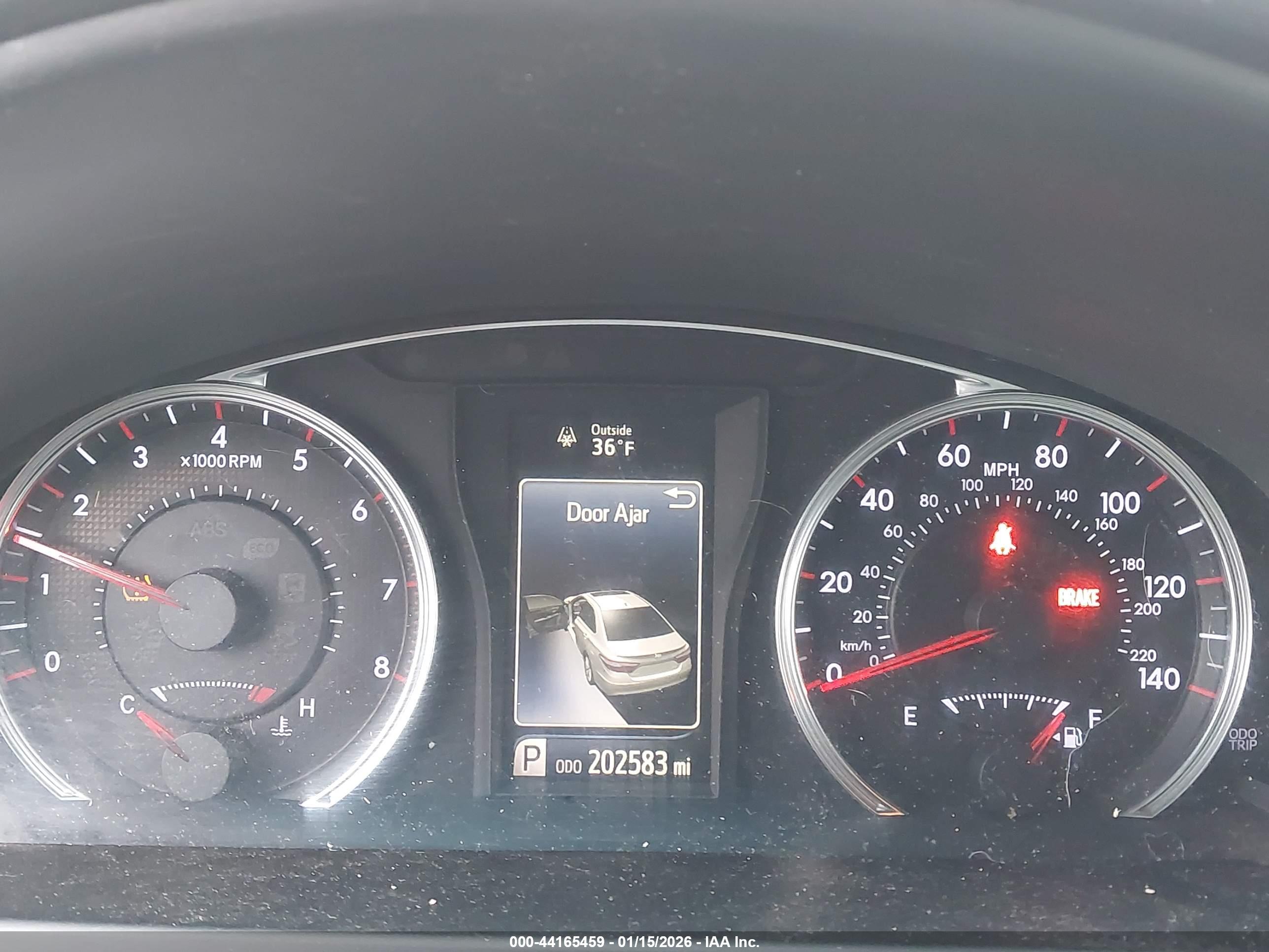 TOYOTA CAMRY image 7