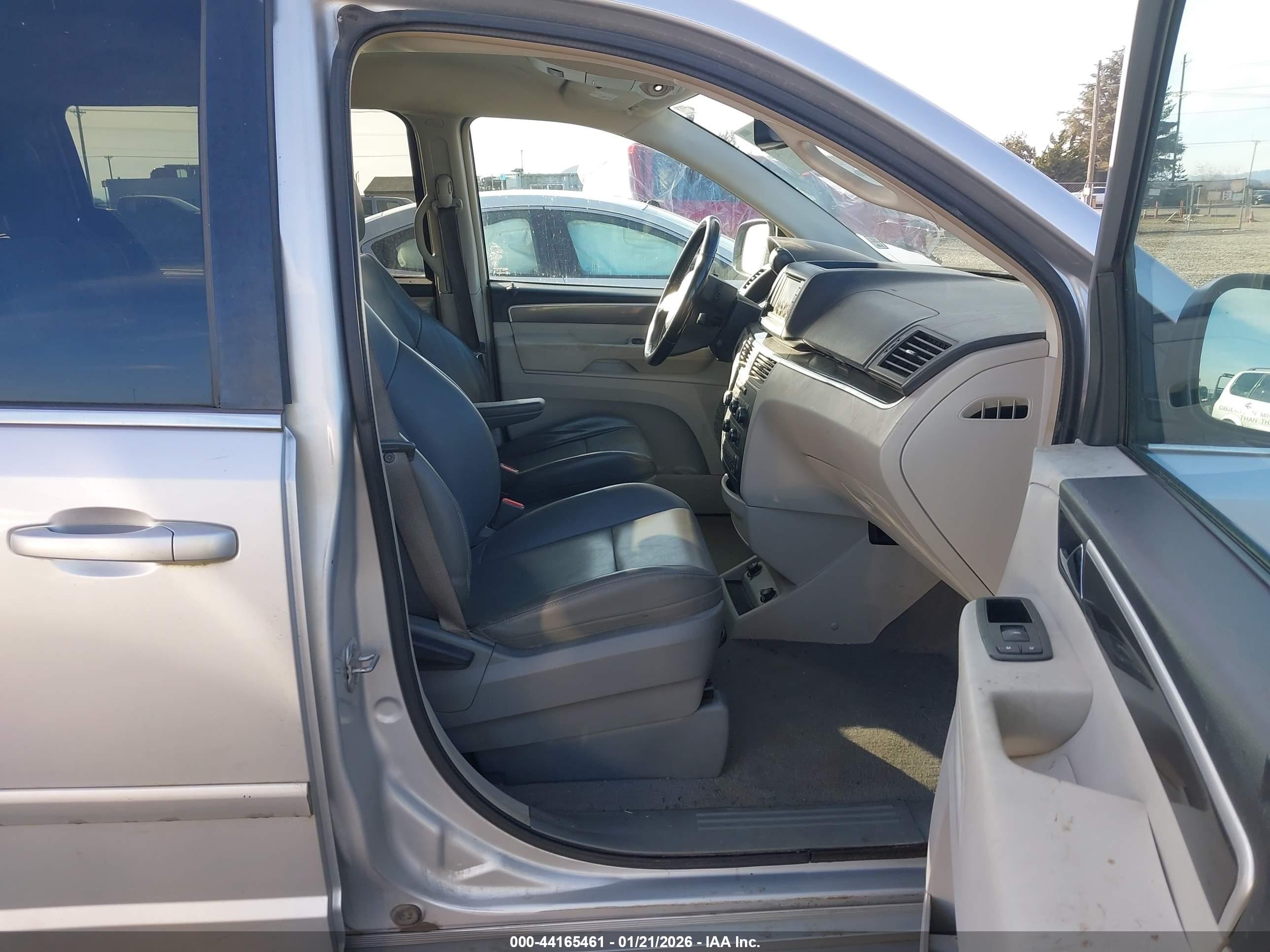 VOLKSWAGEN ROUTAN image 5