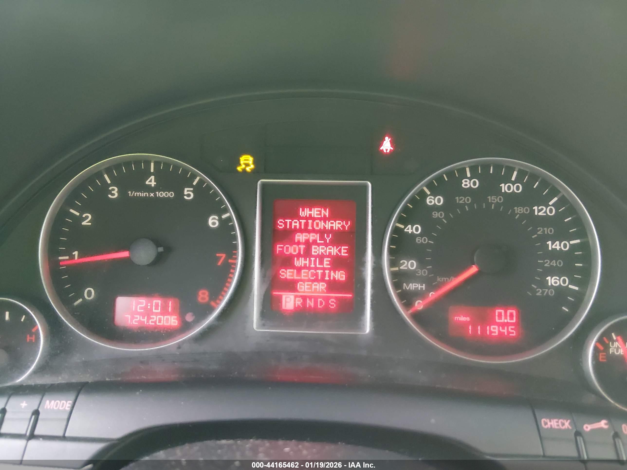 AUDI A4 image 7