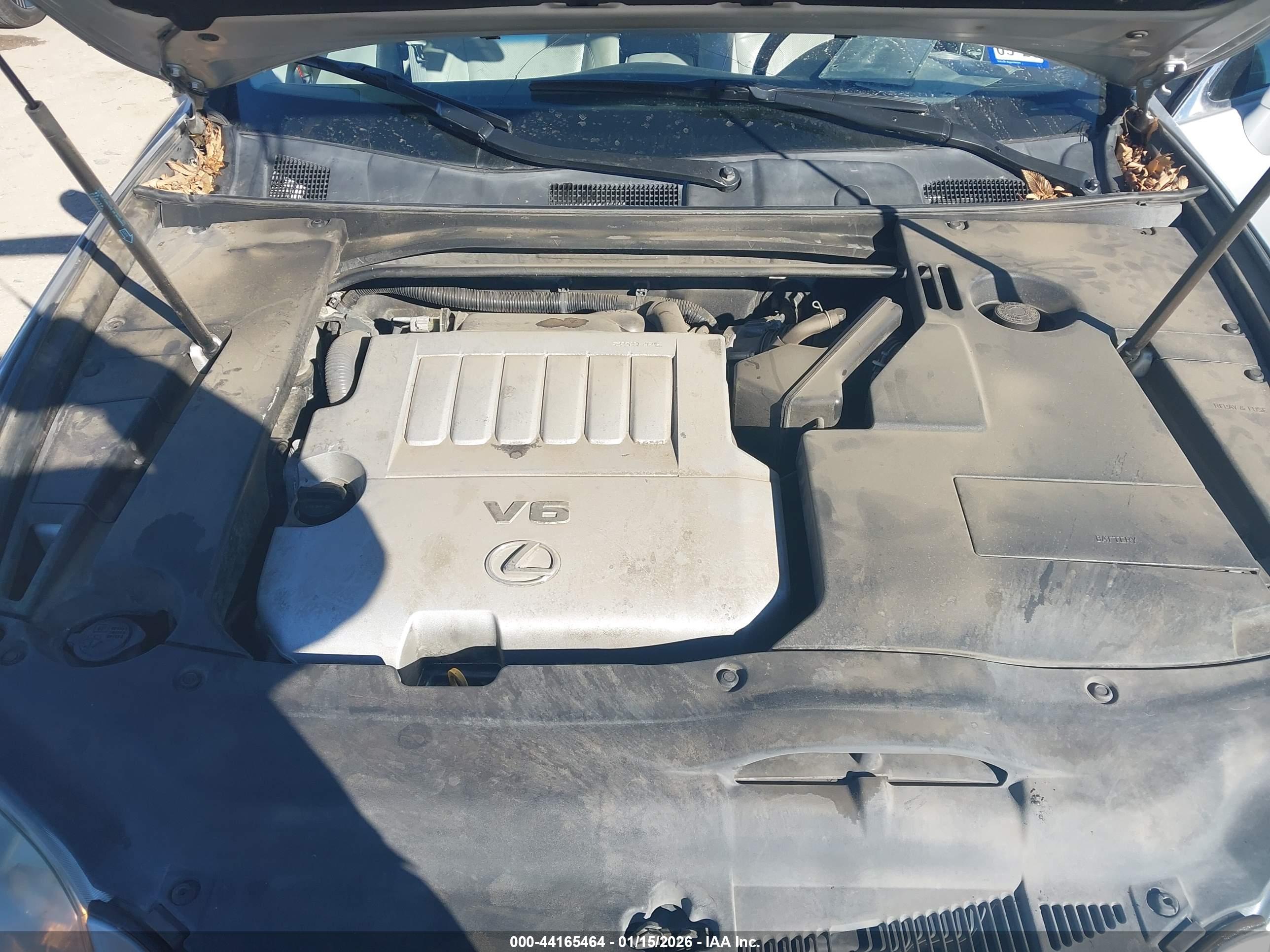 LEXUS ES image 10