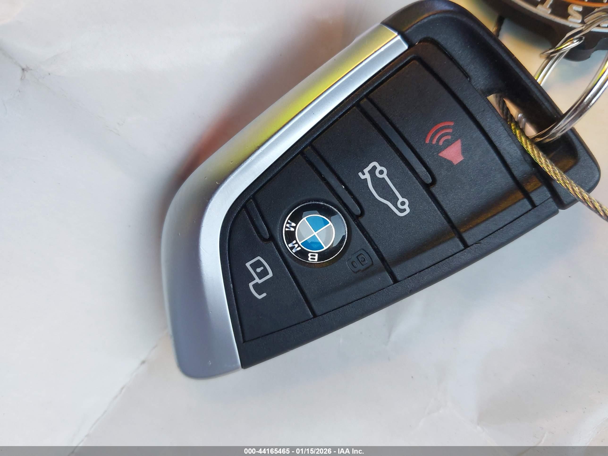BMW 3 image 11