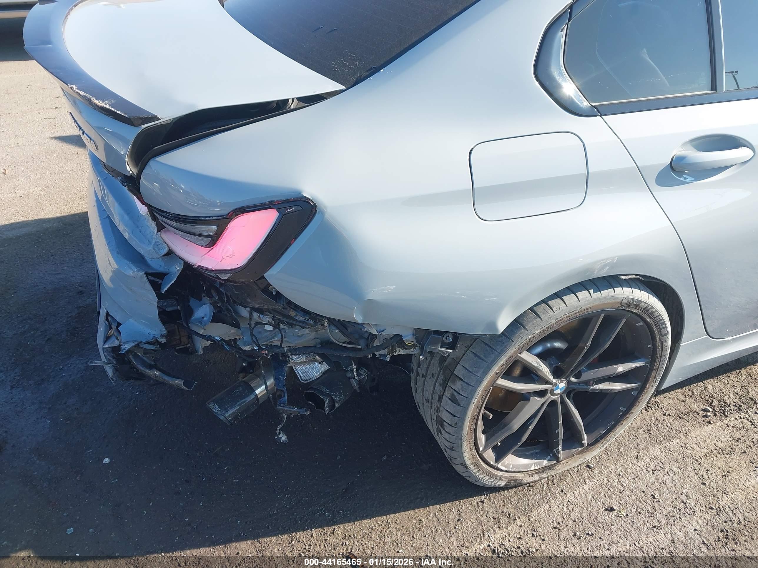 BMW 3 image 6