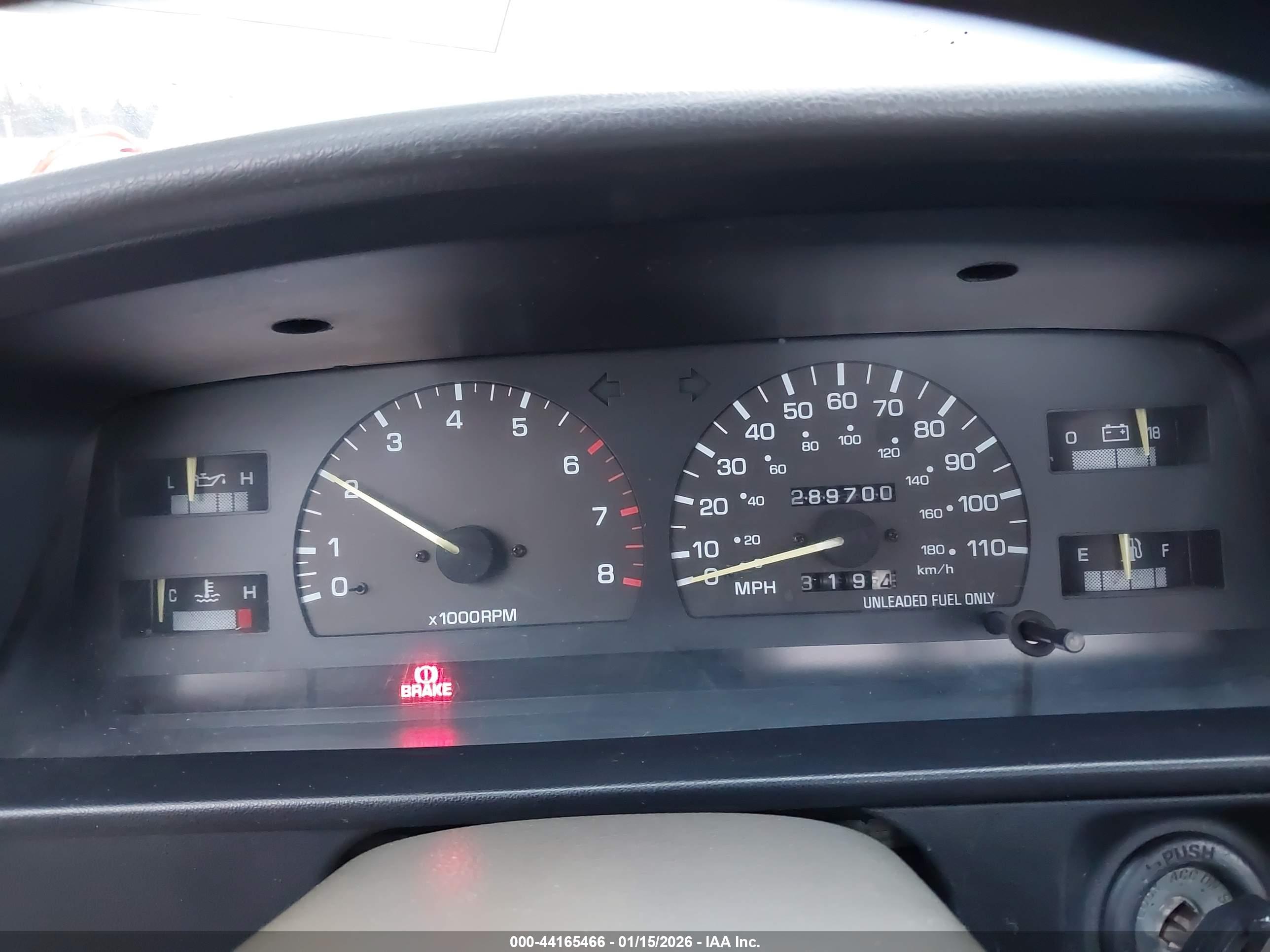 TOYOTA PICKUP image 7