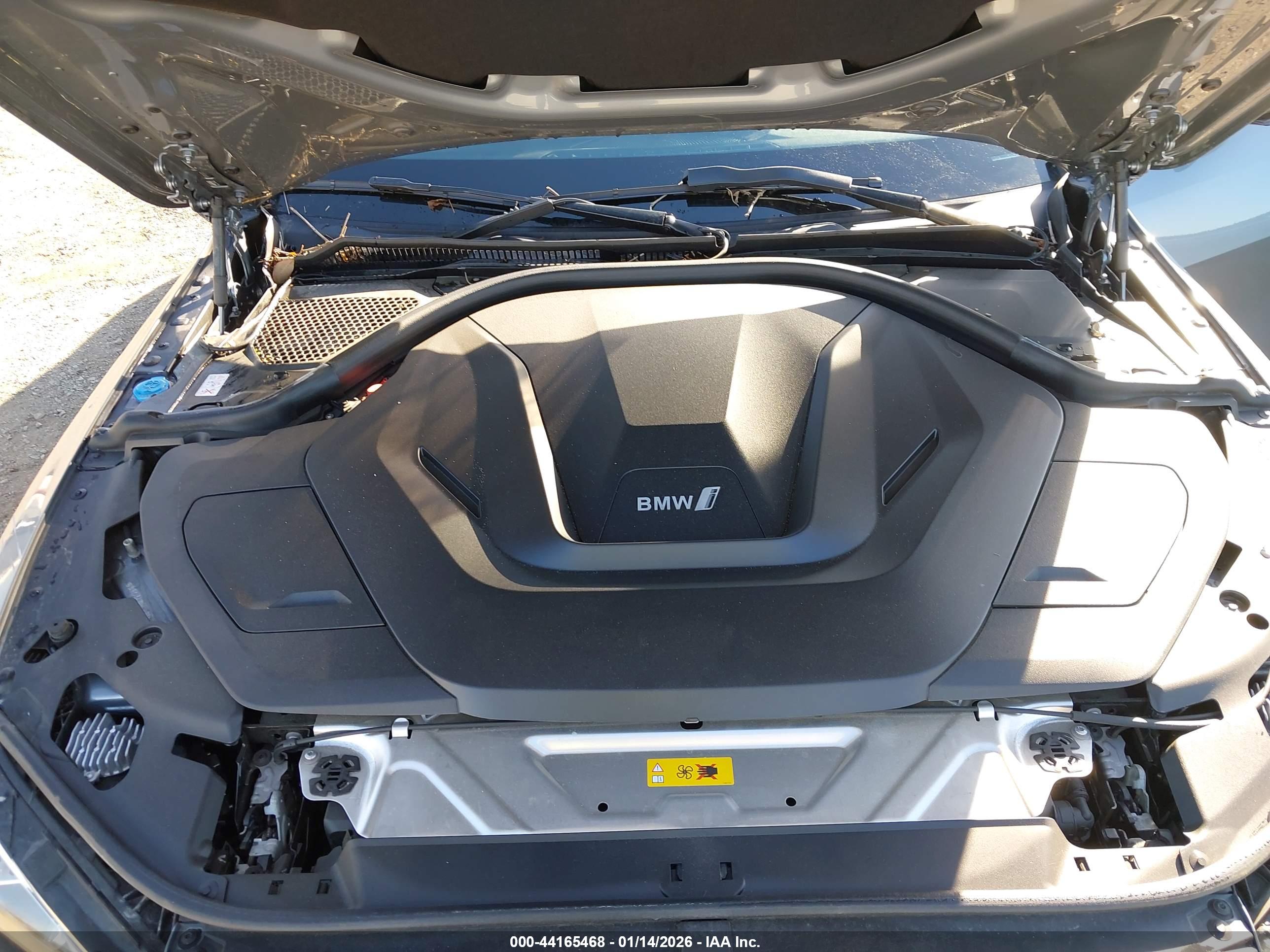 BMW I4 image 10