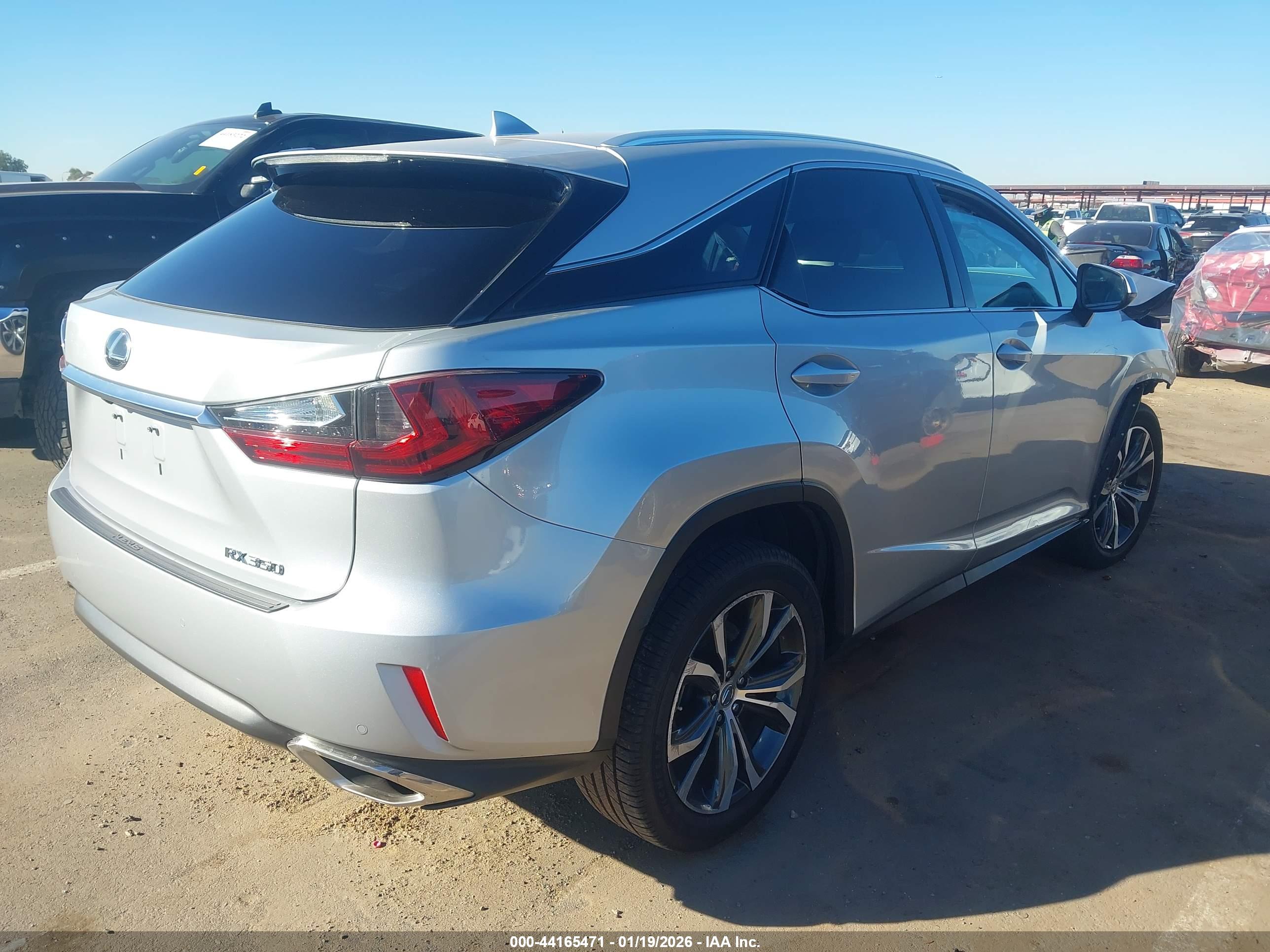 LEXUS RX image 4