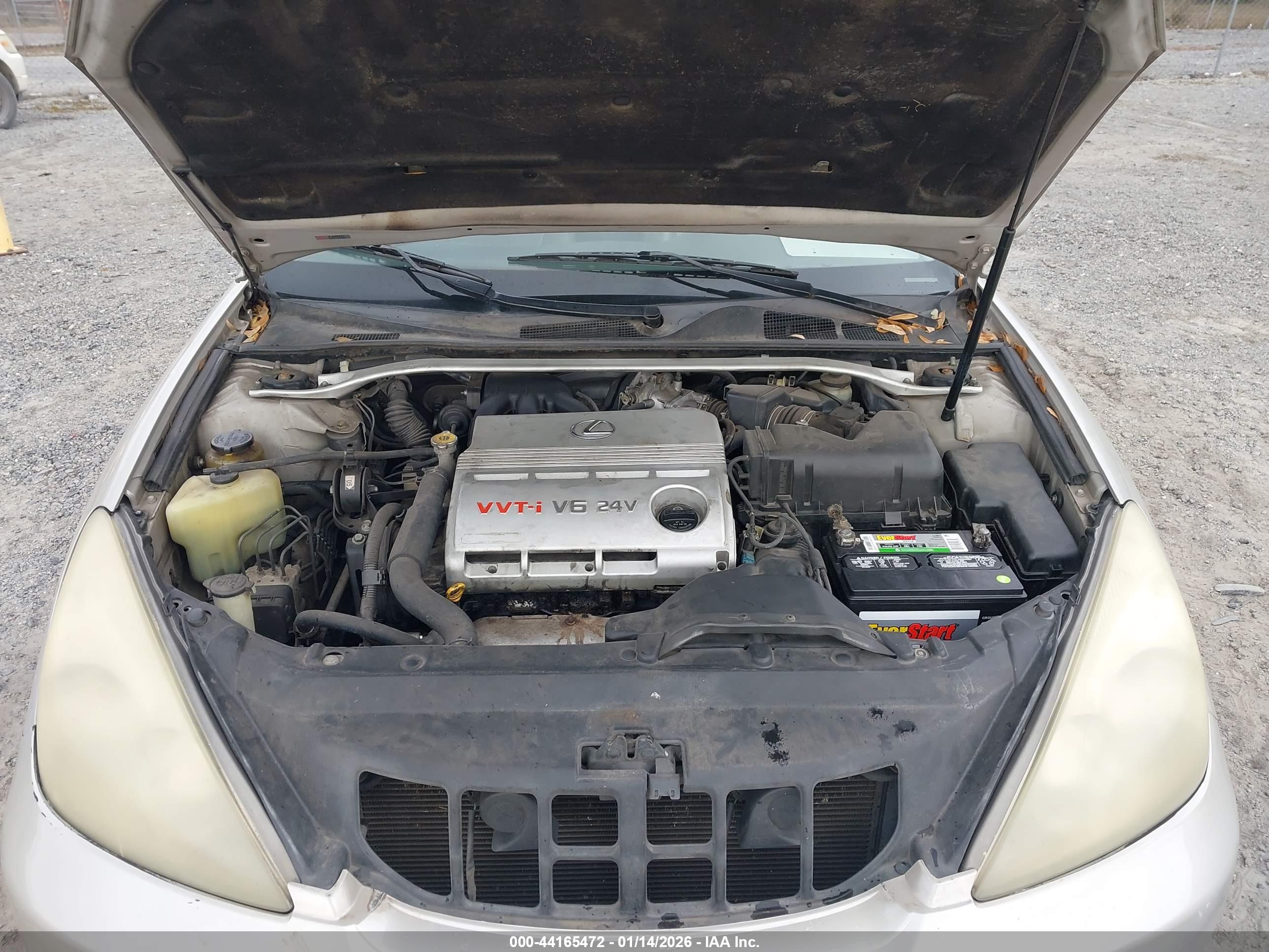 LEXUS ES image 10