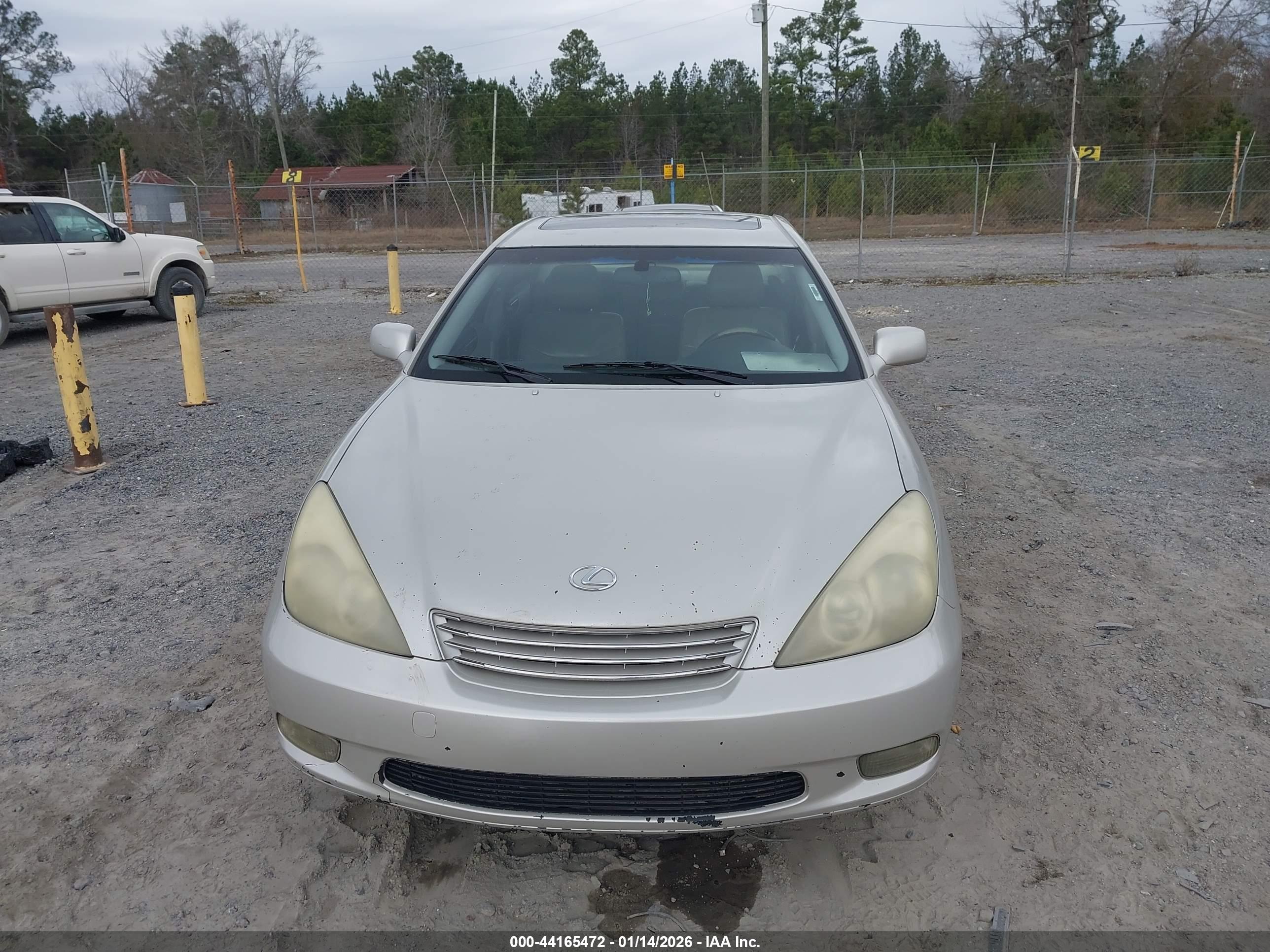 LEXUS ES image 6