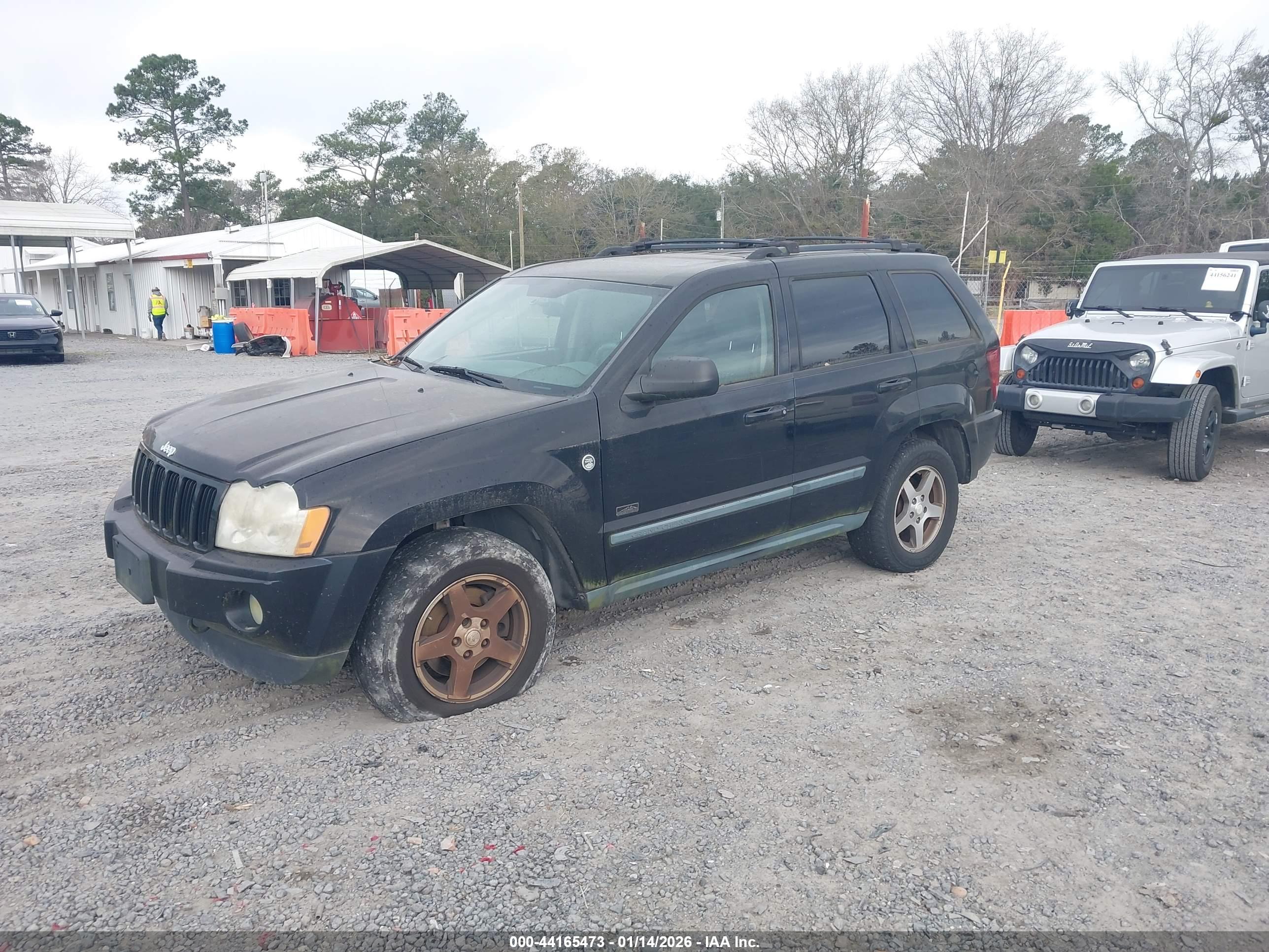 JEEP GRAND image 2