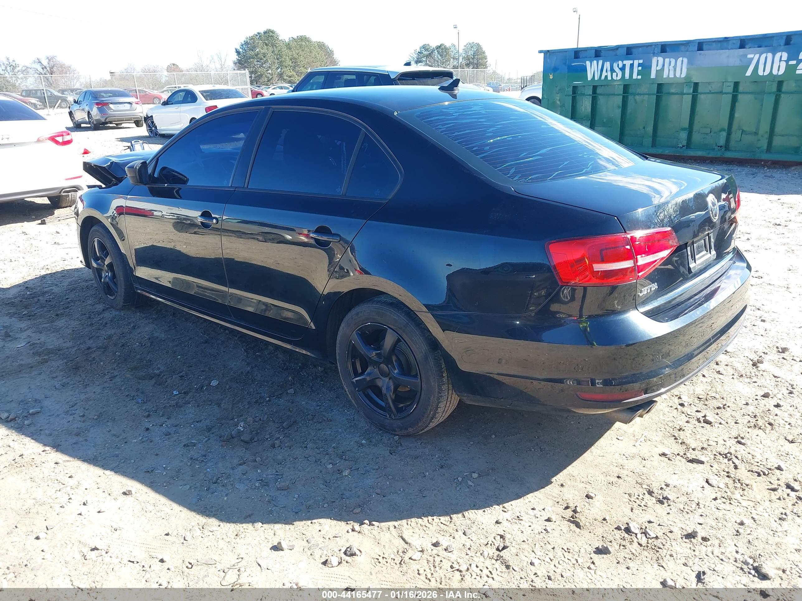 VOLKSWAGEN JETTA image 3