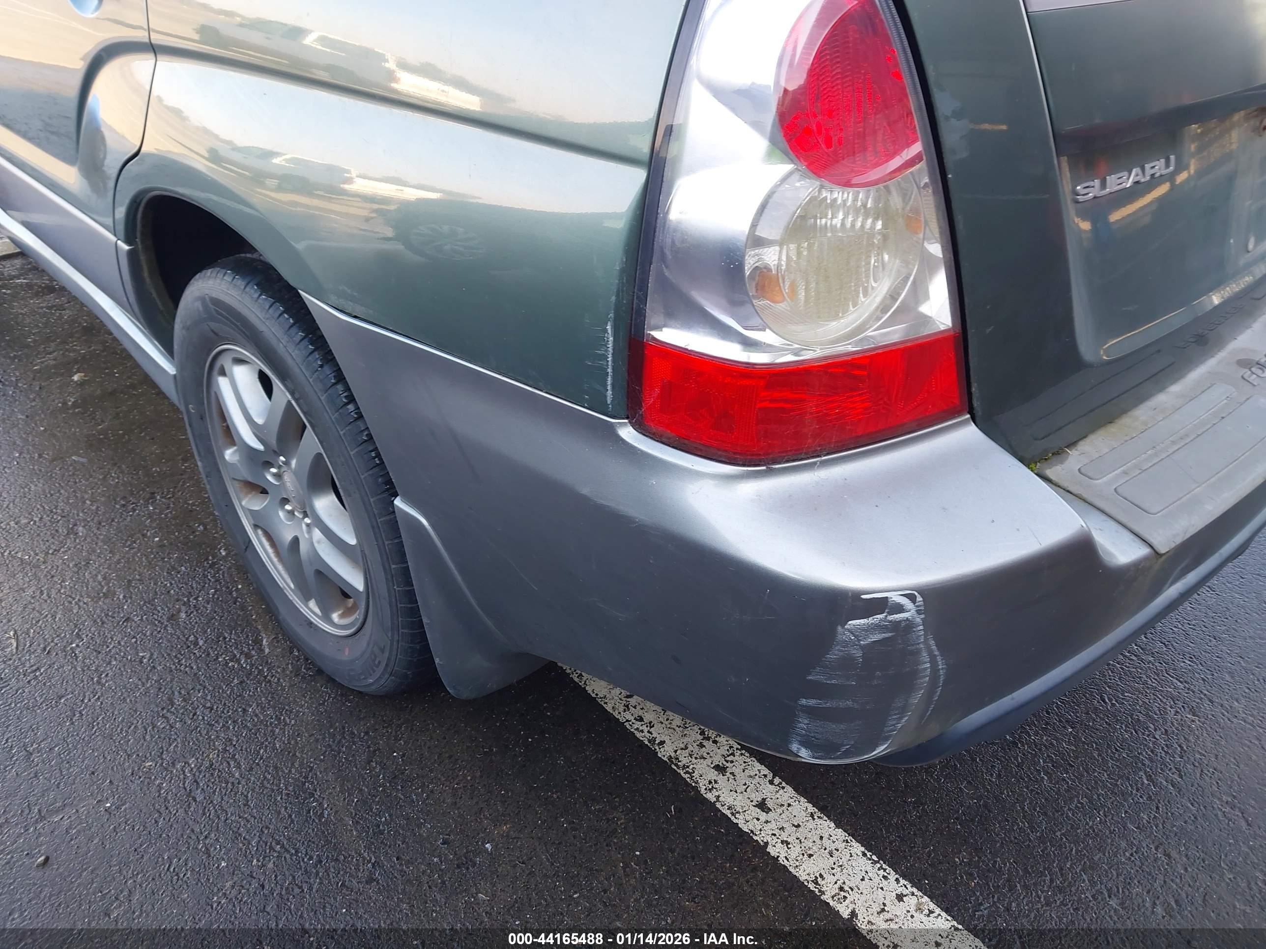 SUBARU FORESTER image 6