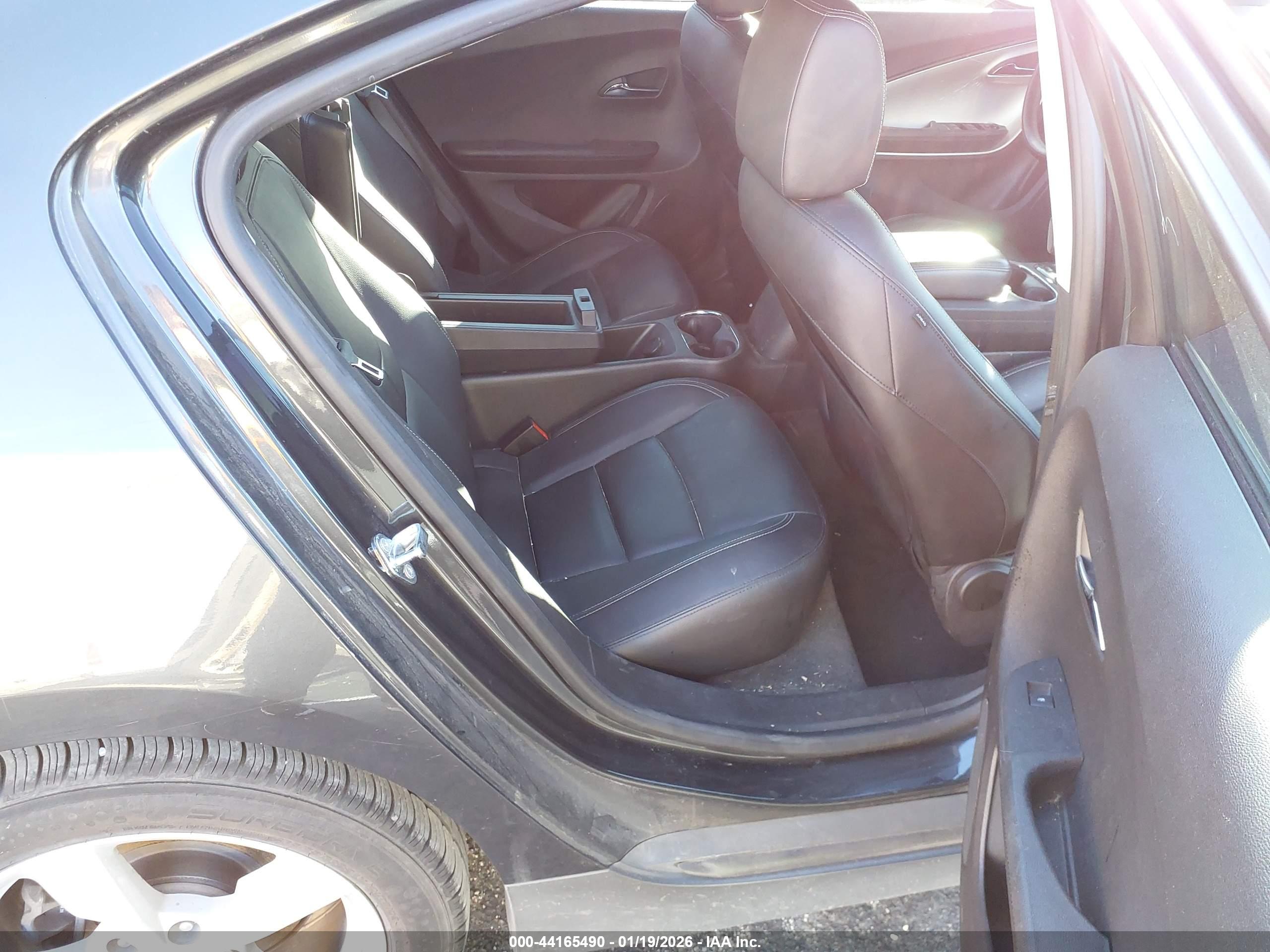 CHEVROLET VOLT image 8