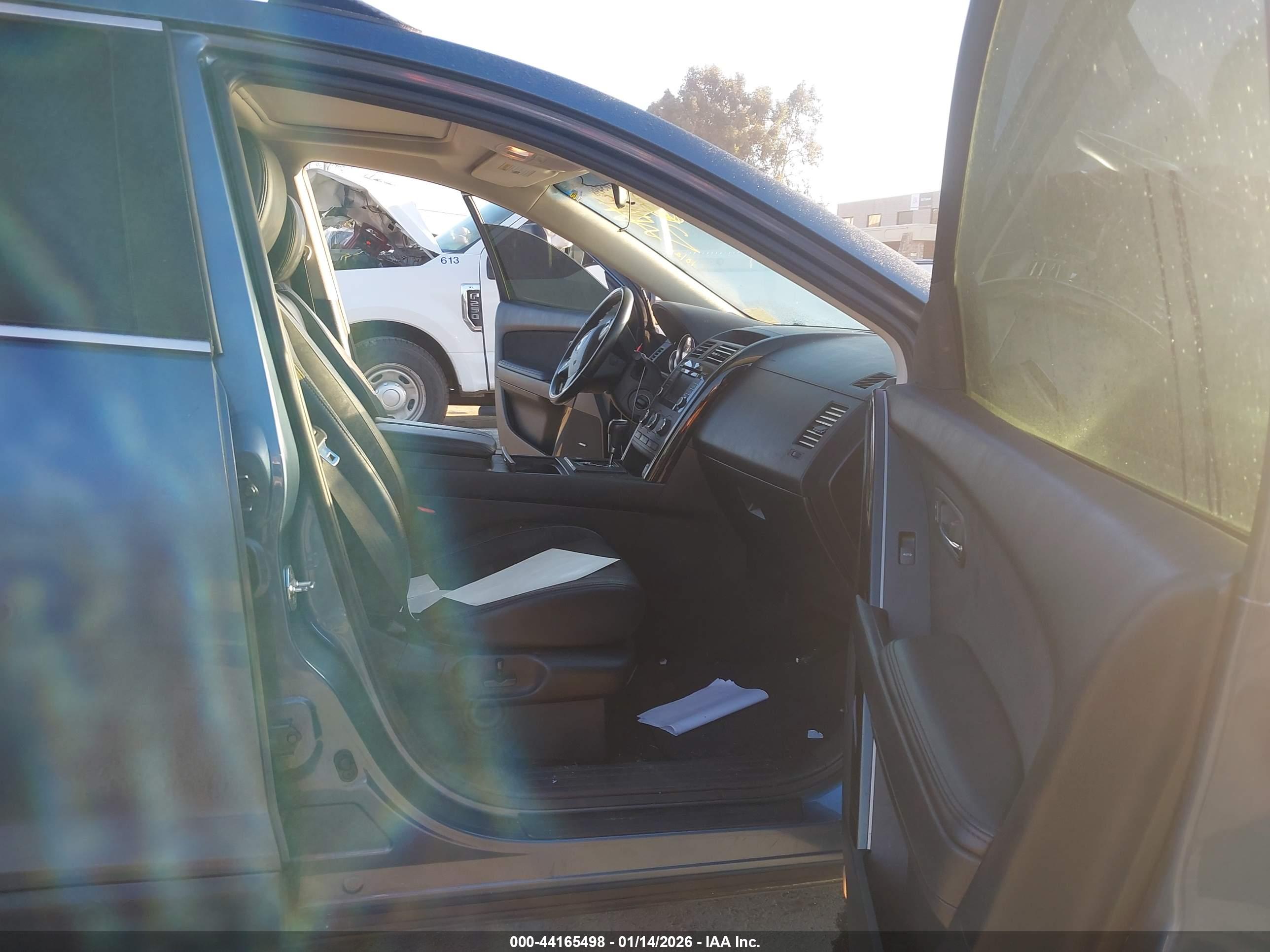 MAZDA CX-9 image 5