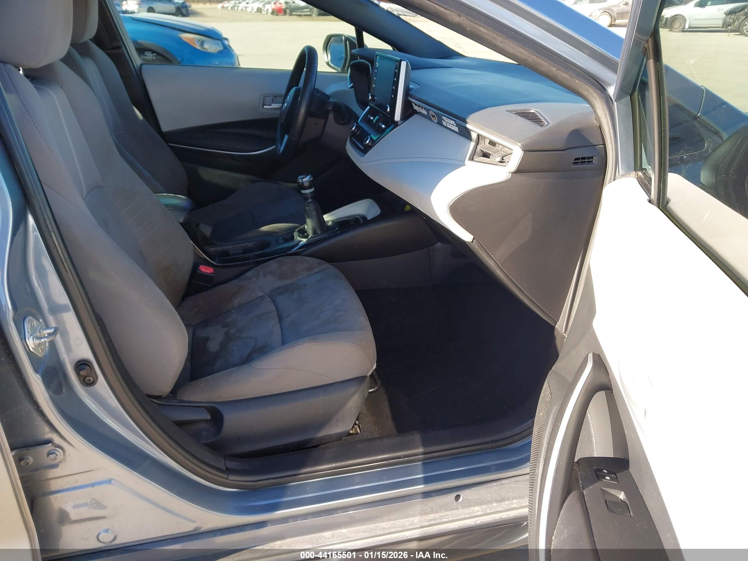 TOYOTA COROLLA image 5