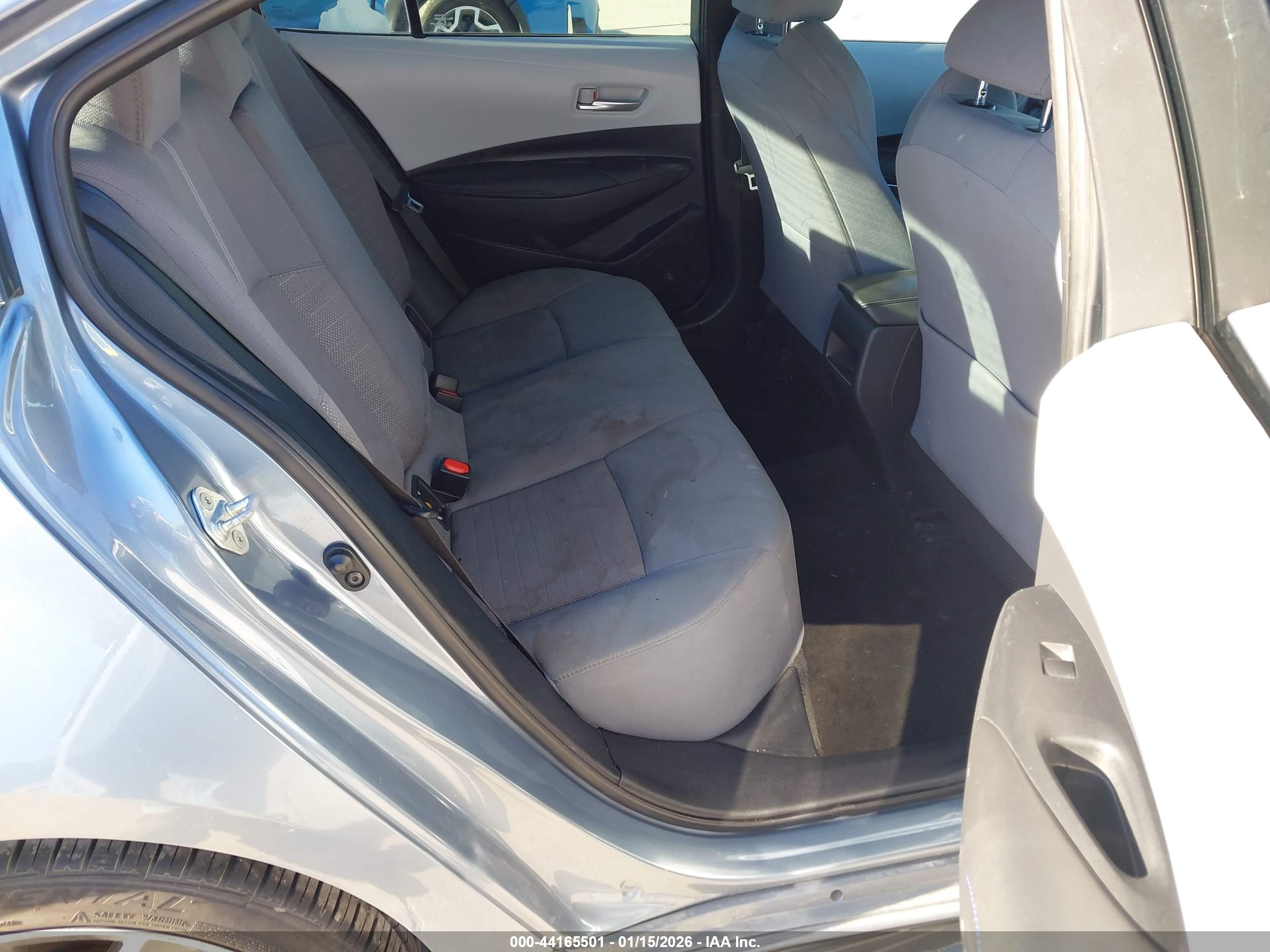 TOYOTA COROLLA image 8