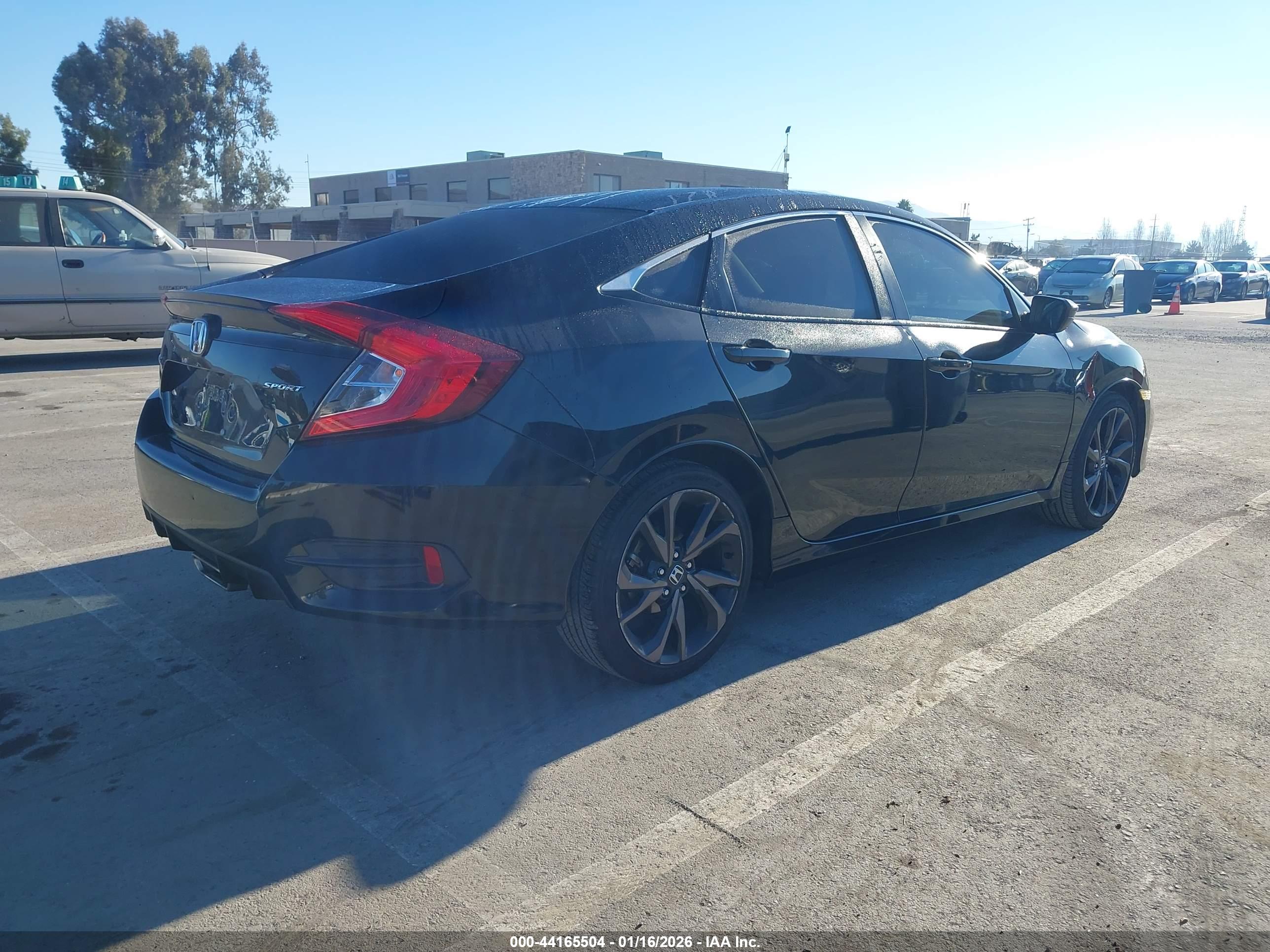 HONDA CIVIC image 4