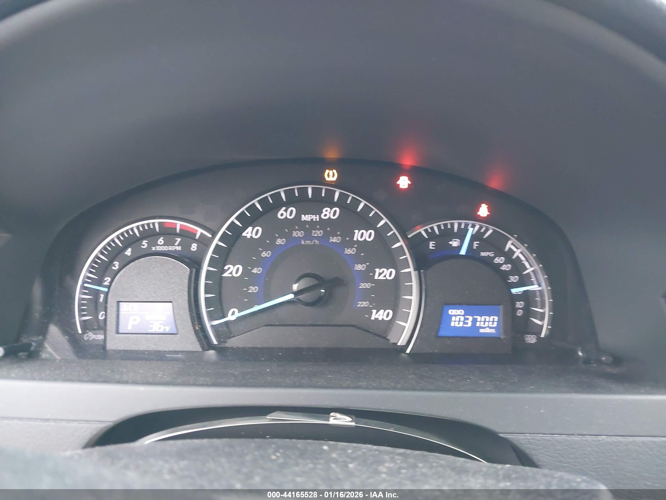 TOYOTA CAMRY image 7
