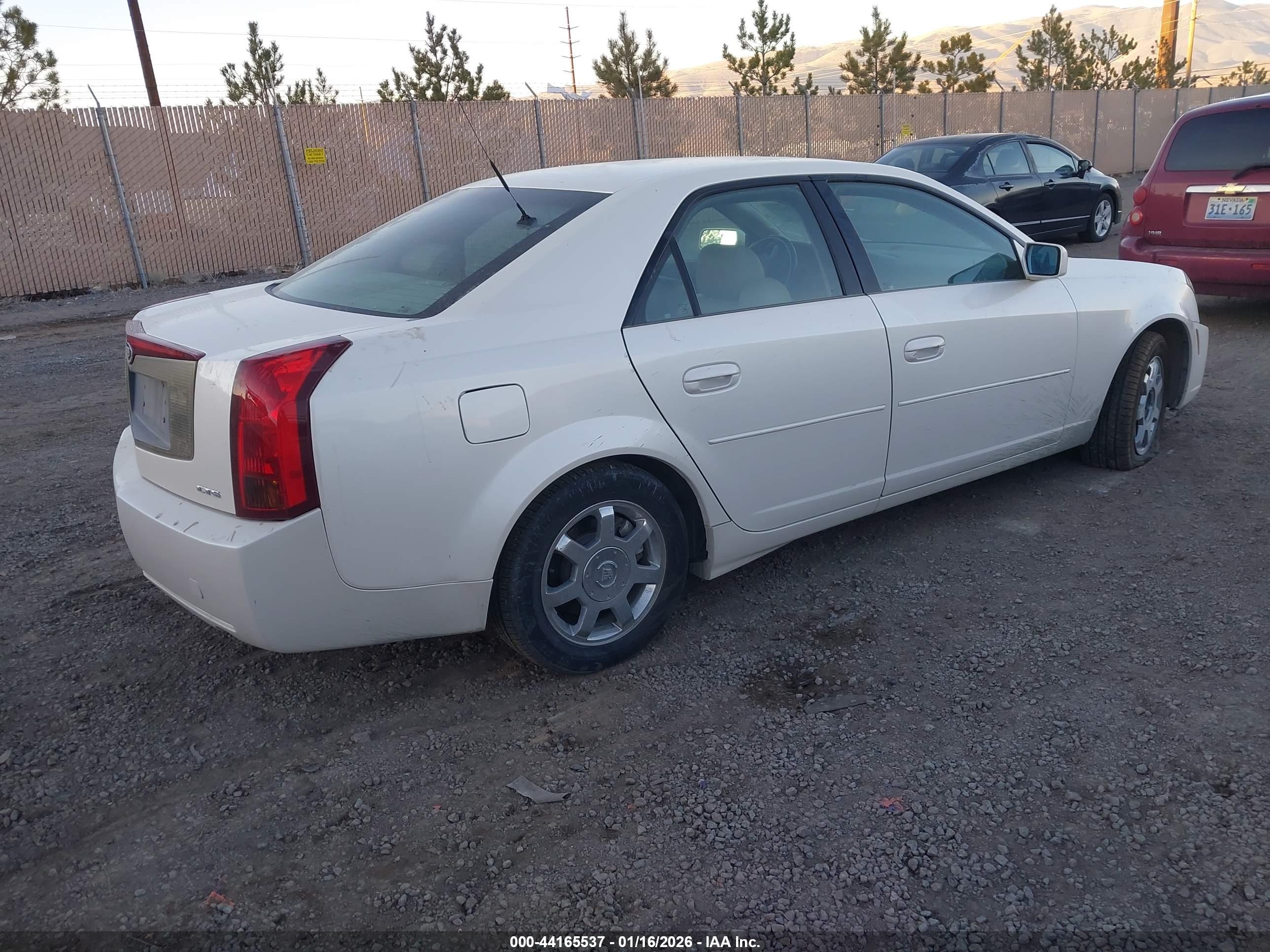 CADILLAC CTS image 4