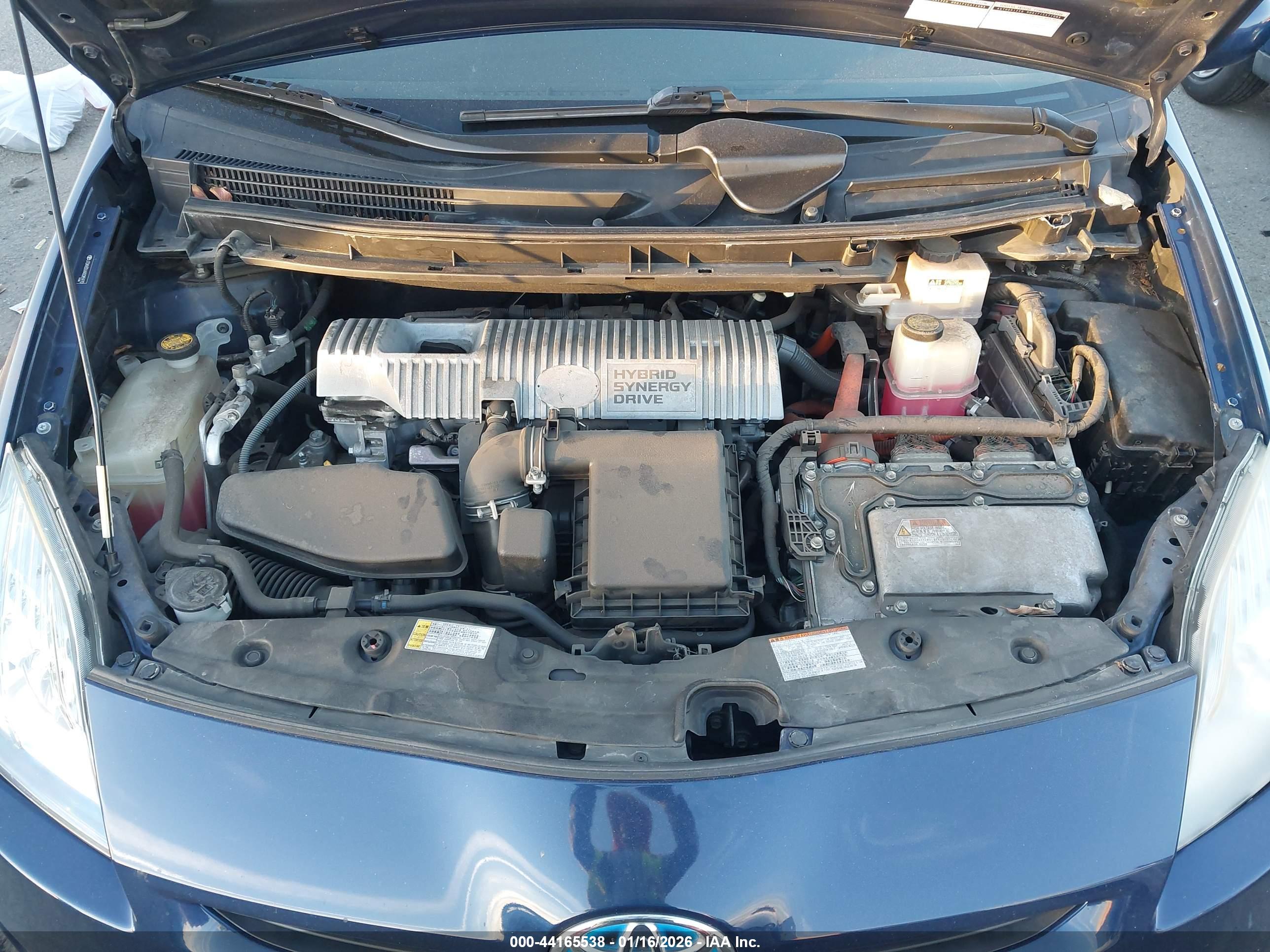 TOYOTA PRIUS image 10